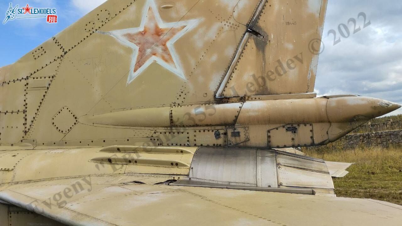 MiG-23M_11_70.jpg