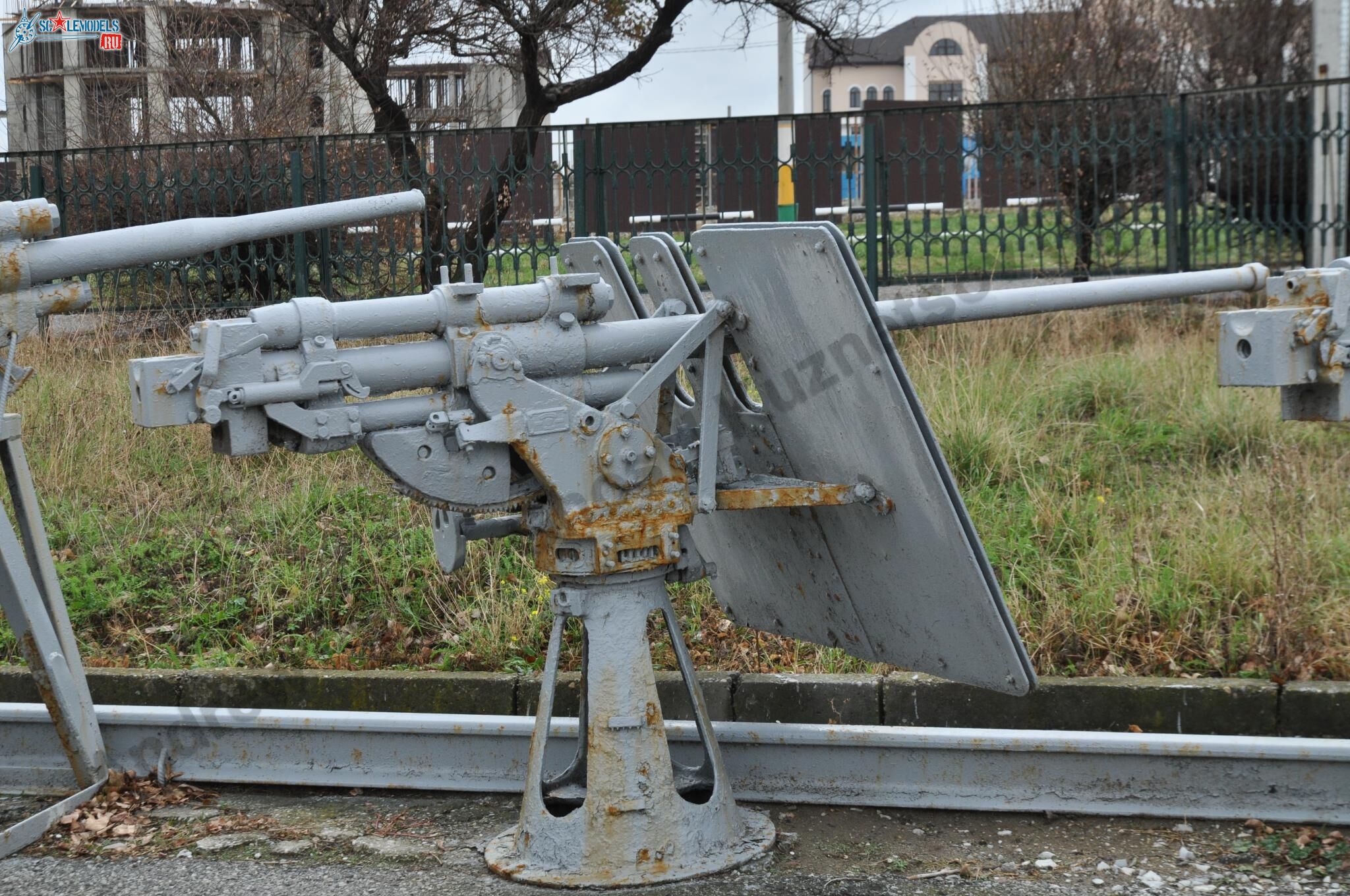 45-mm_AA-gun_21-KM_107.jpg