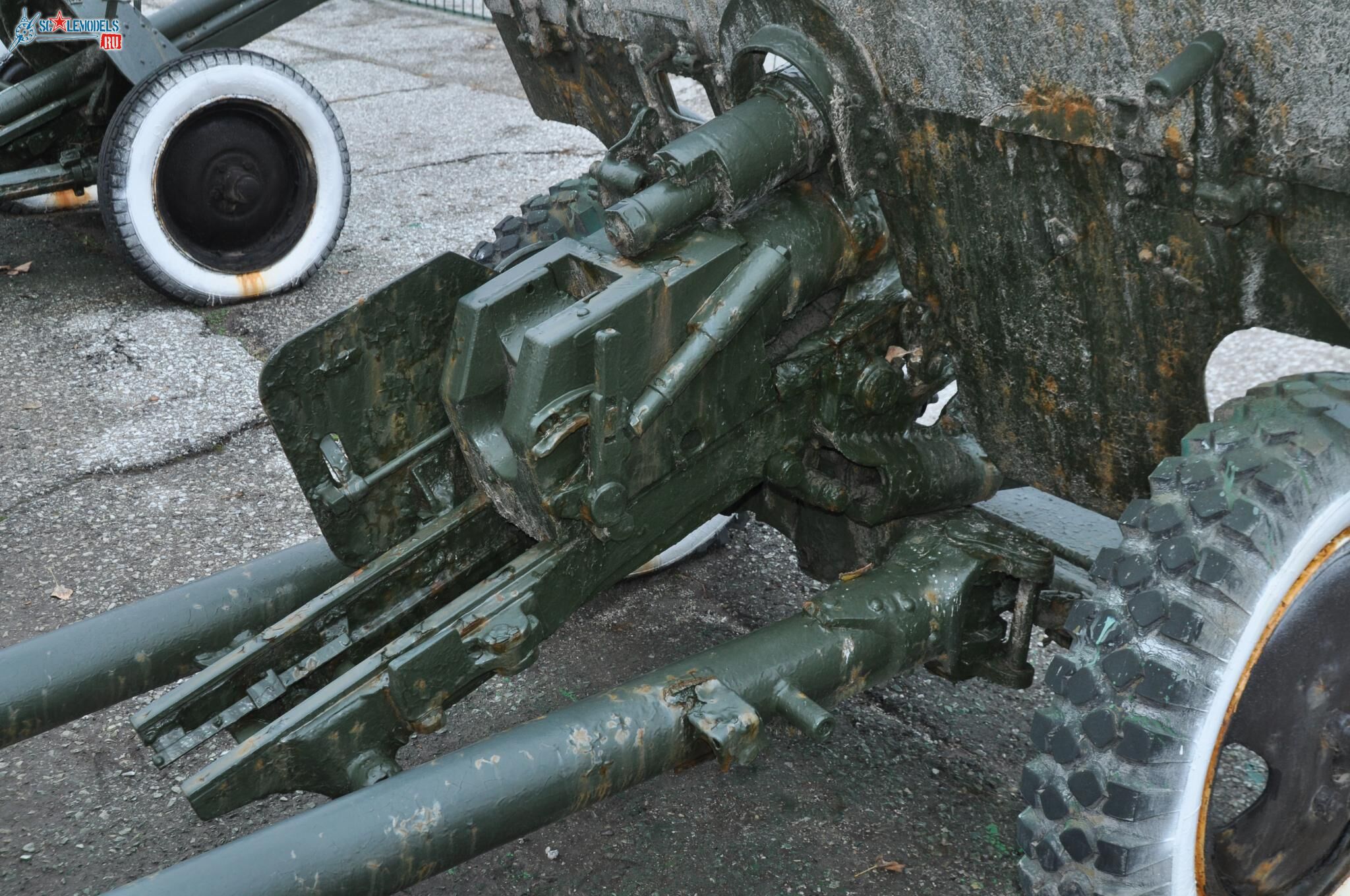 57-mm_ZiS-2_50.jpg