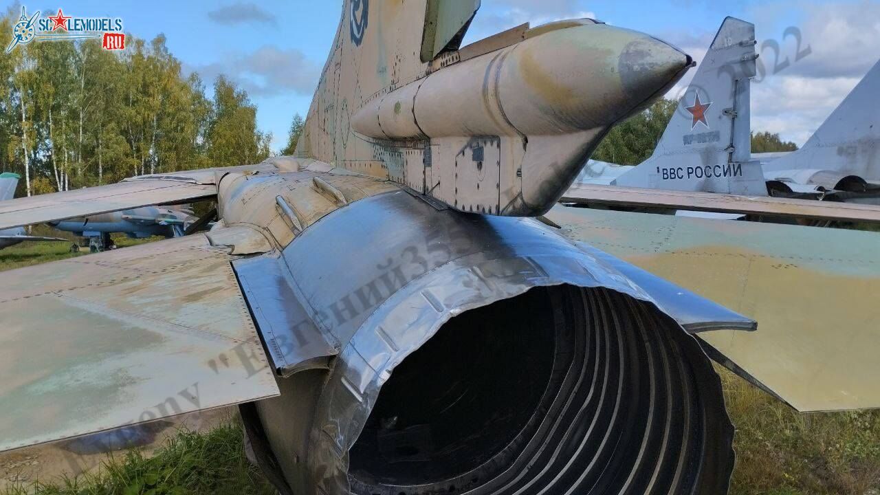 MiG-23B_321_54.jpg