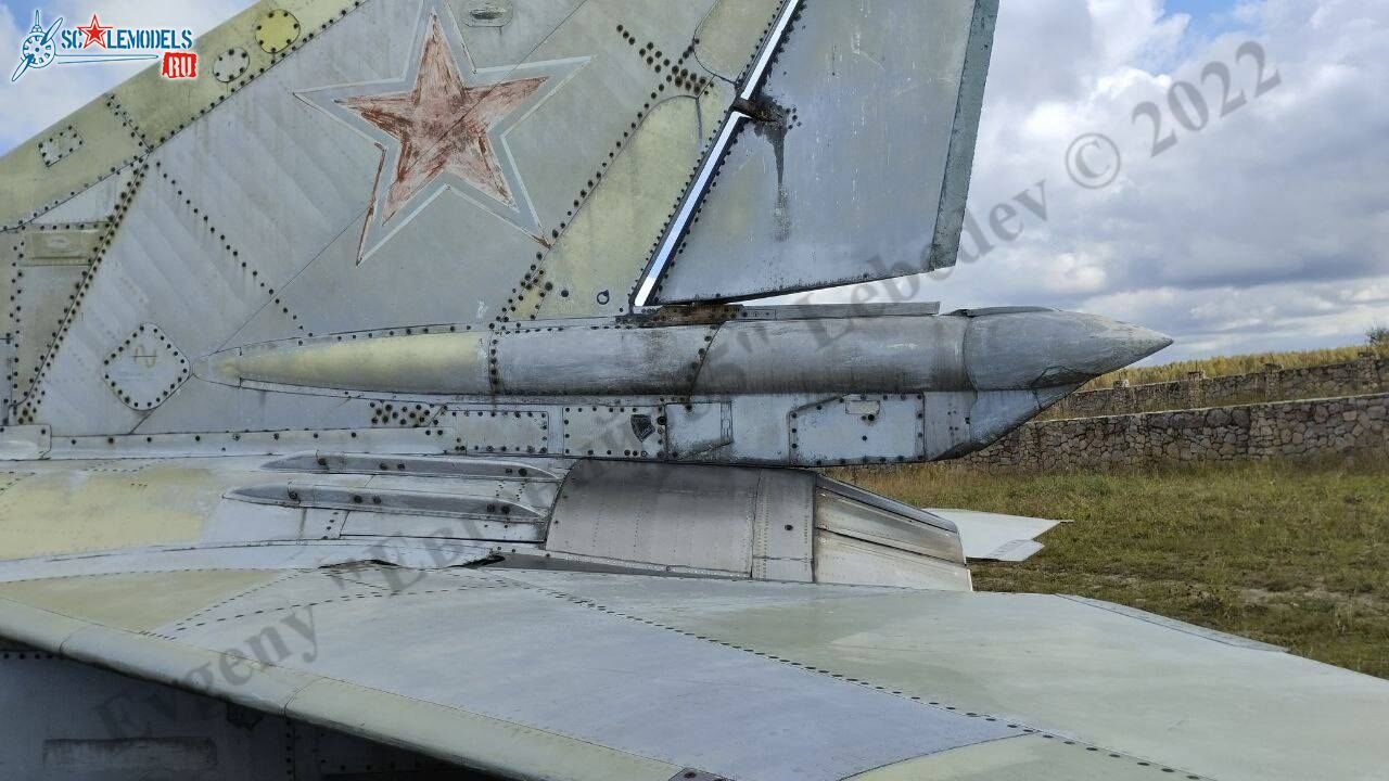 MiG-23M_21_160.jpg