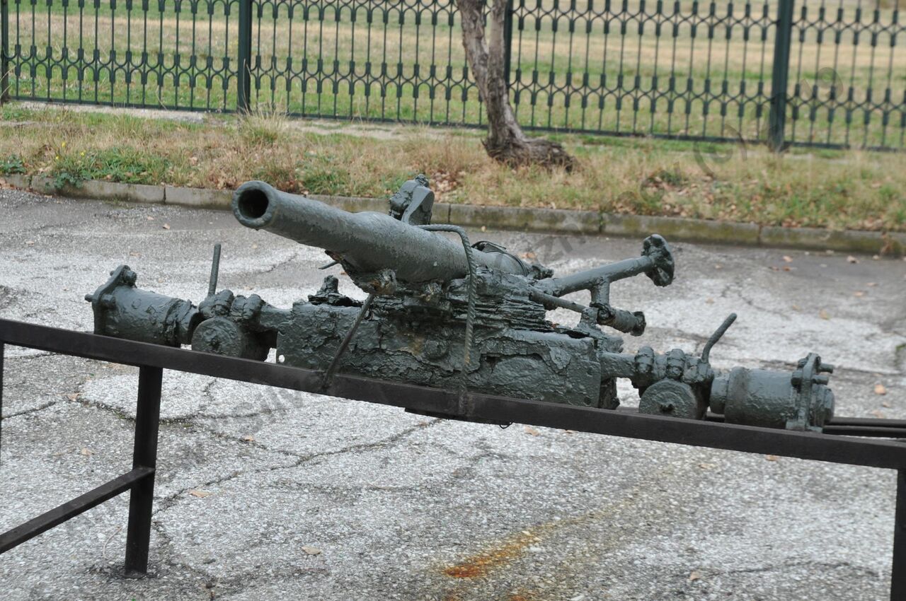 45-mm_anti-tank_gun_1937_3.jpg