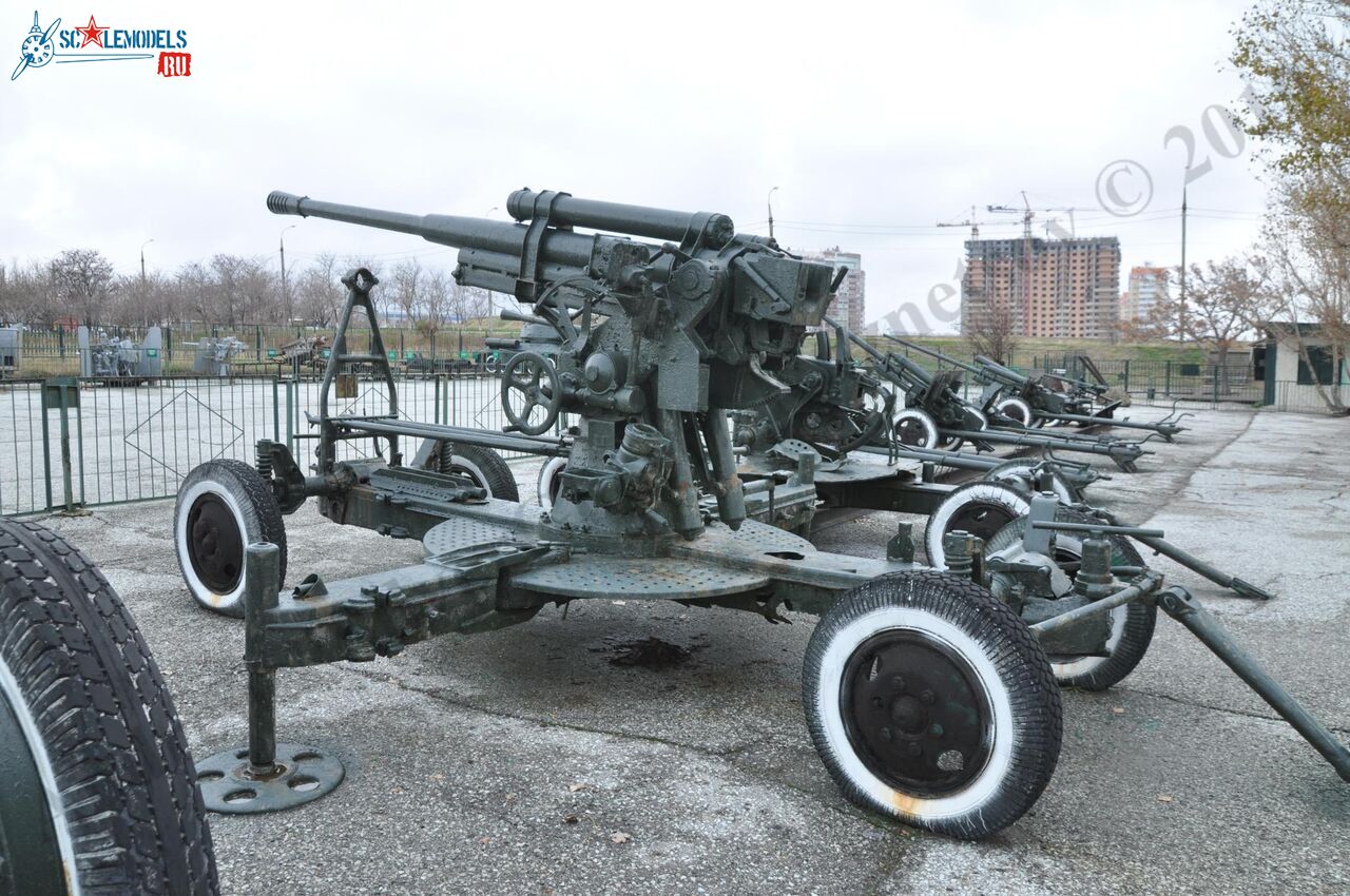 85-mm_AA-gun_52-K_103.jpg