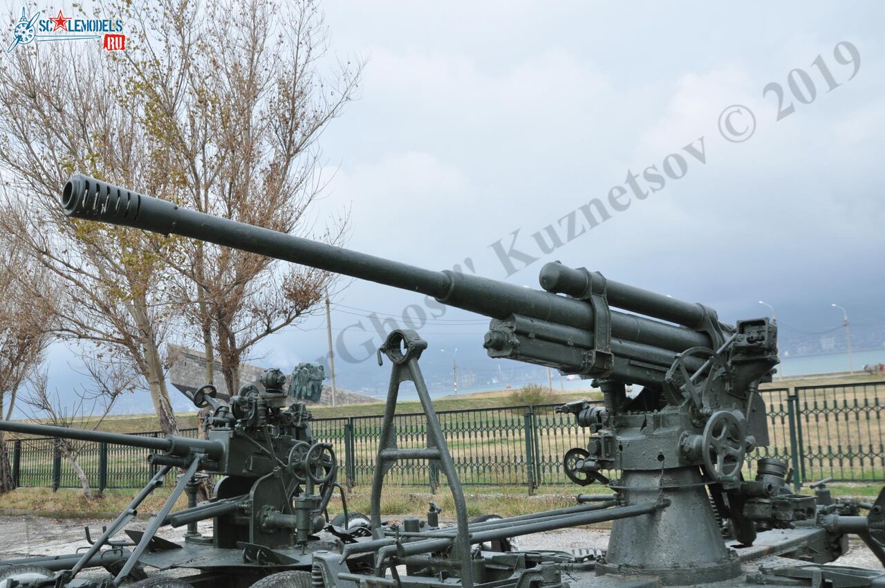 85-mm_AA-gun_52-K_133.jpg