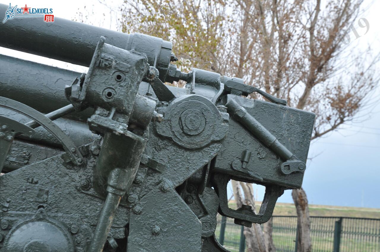 85-mm_AA-gun_52-K_29.jpg