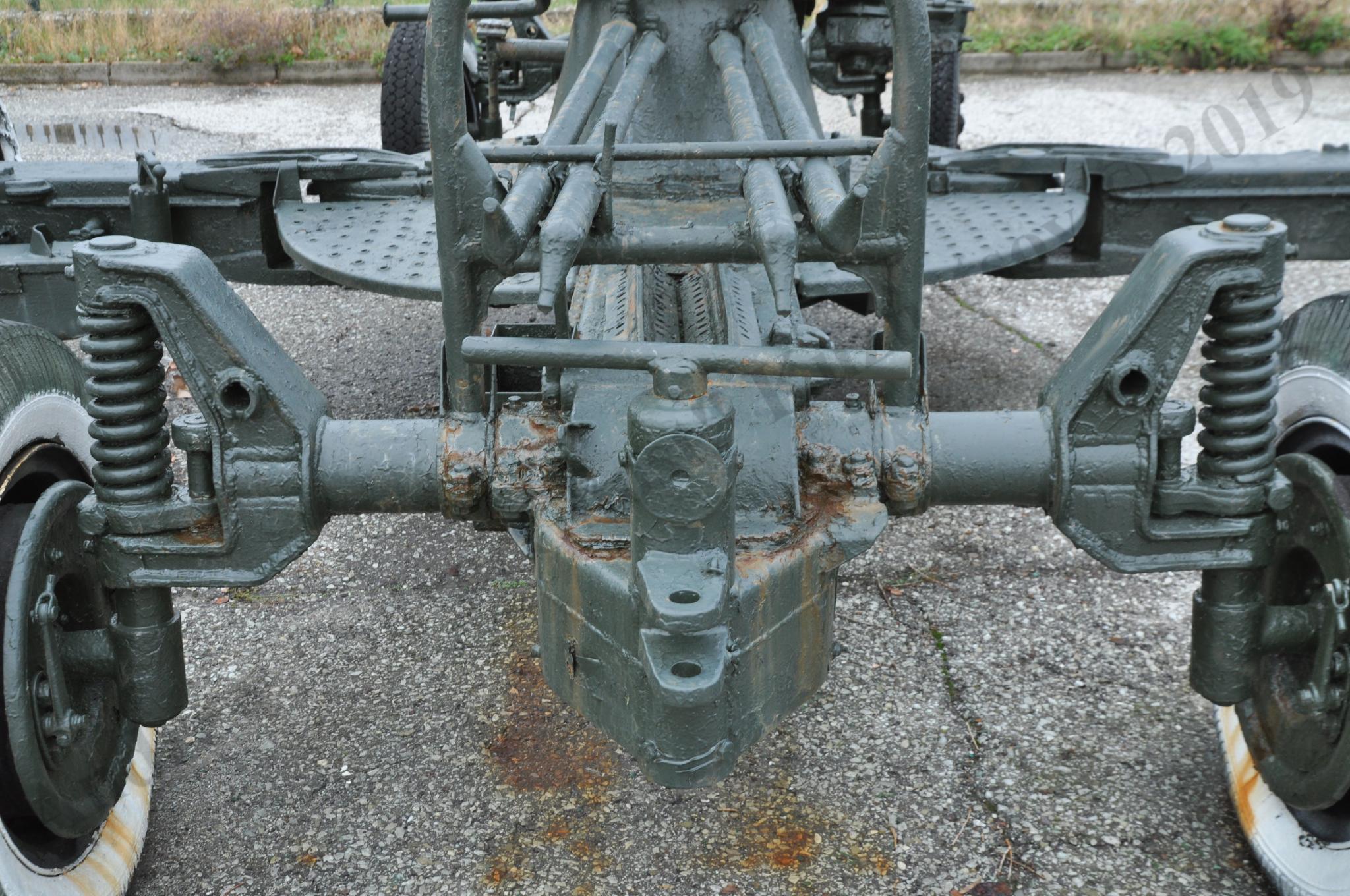 85-mm_AA-gun_52-K_59.jpg