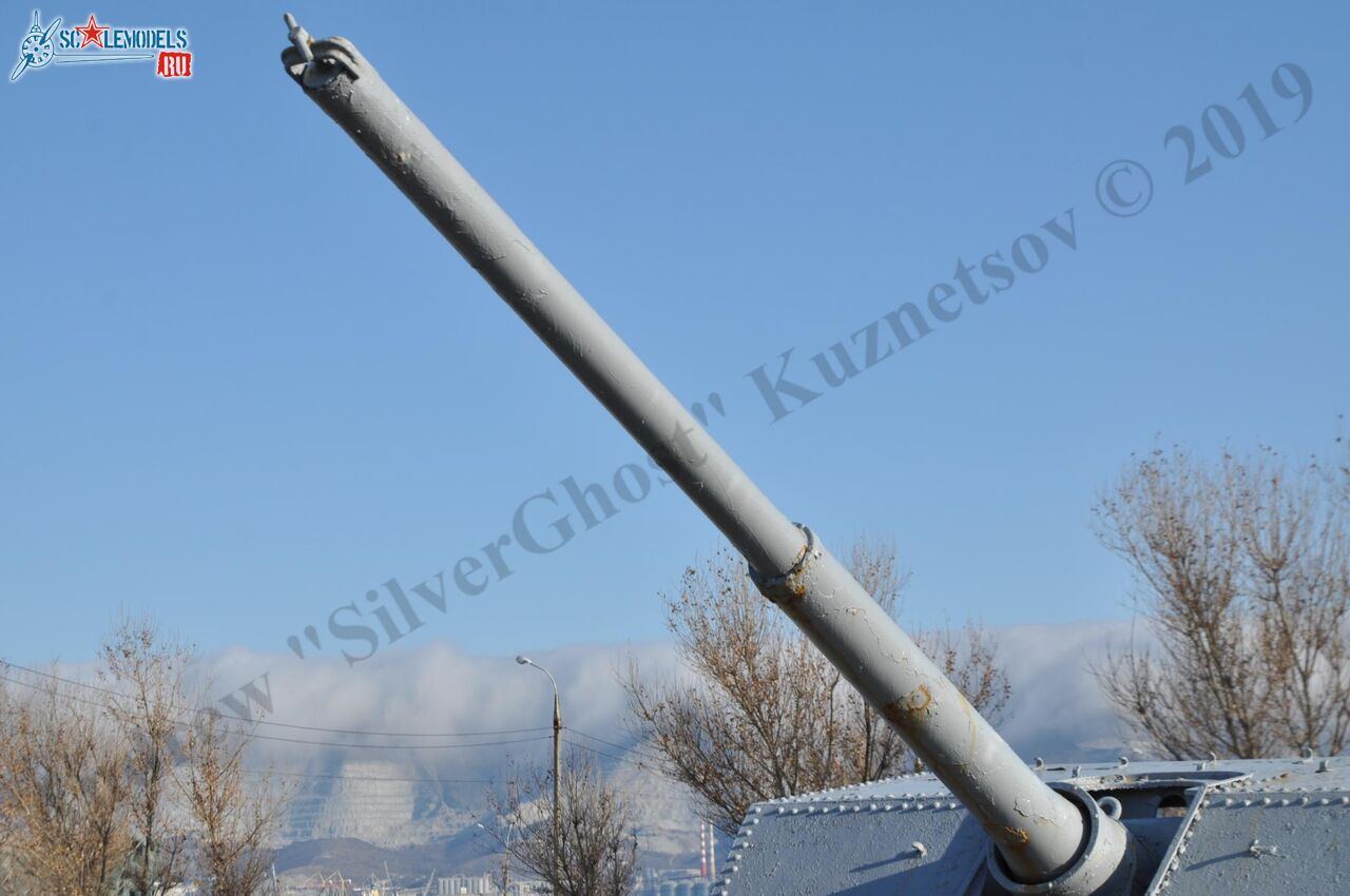 85-mm_AA-gun_90-K_15.jpg