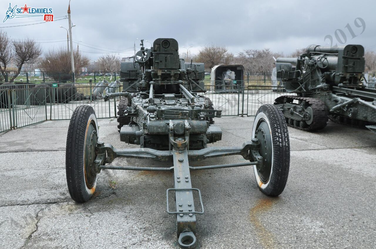 152-mm_gun_BR-1_127.jpg