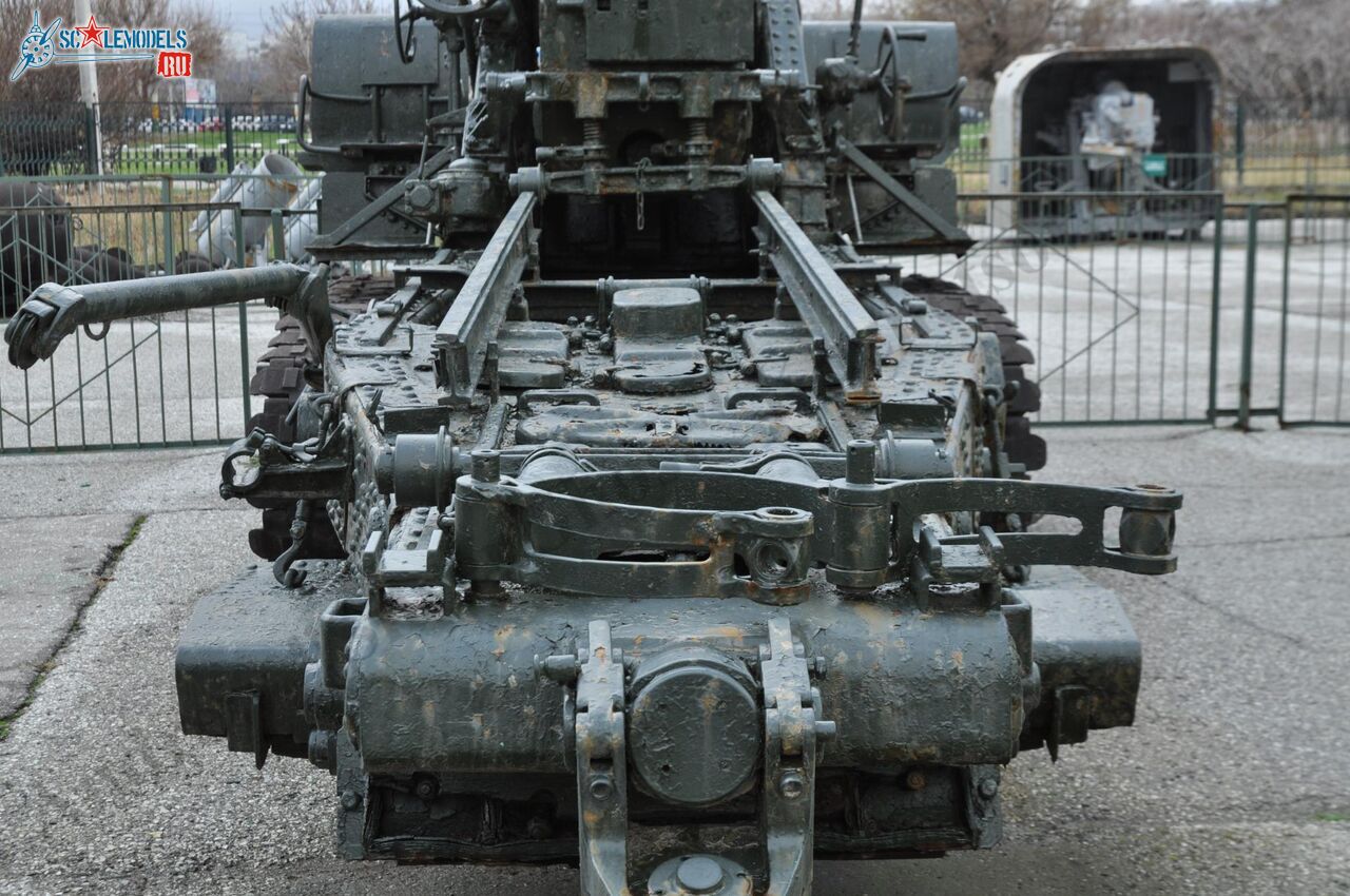 152-mm_gun_BR-1_147.jpg