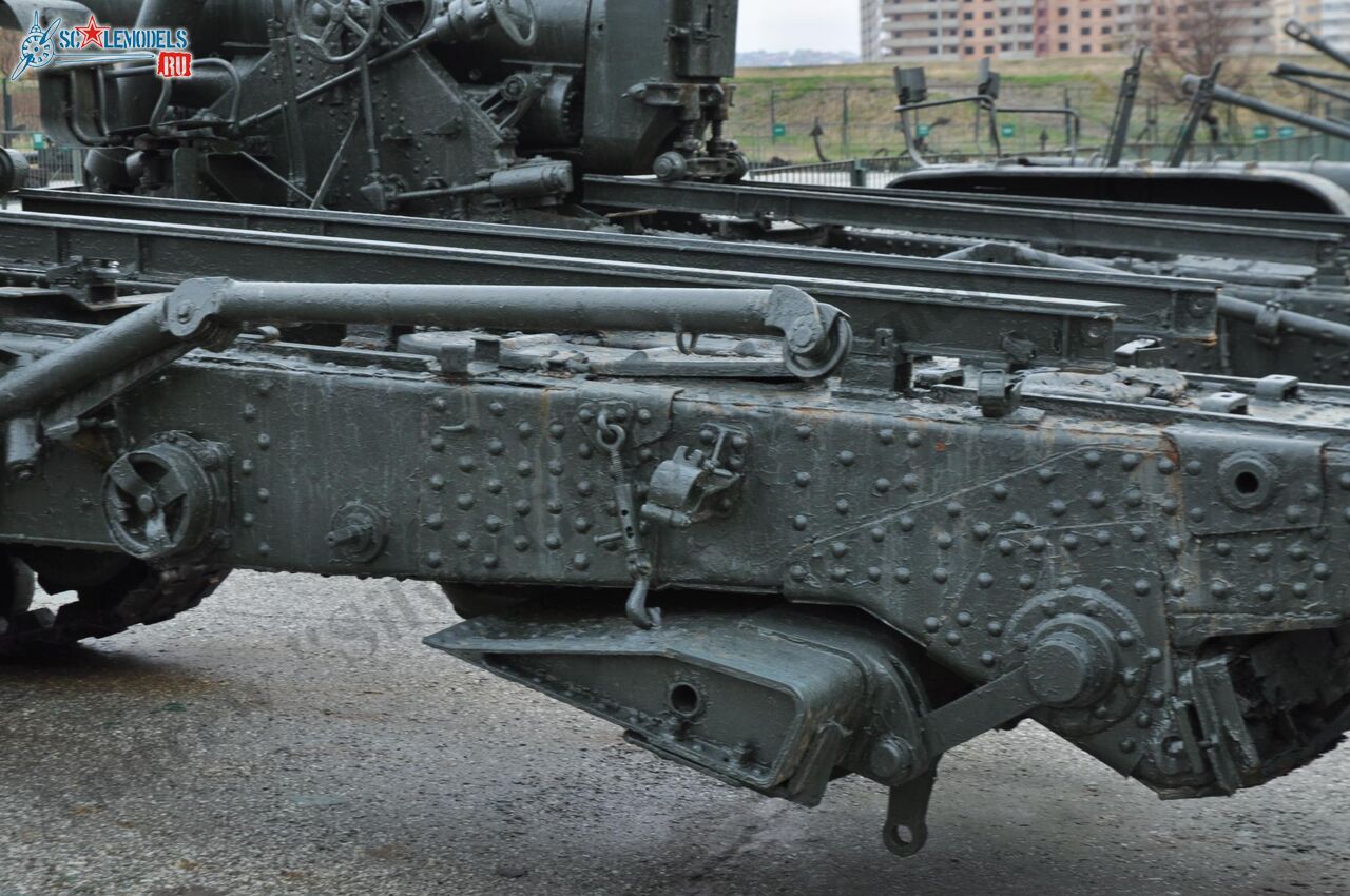 152-mm_gun_BR-1_3.jpg