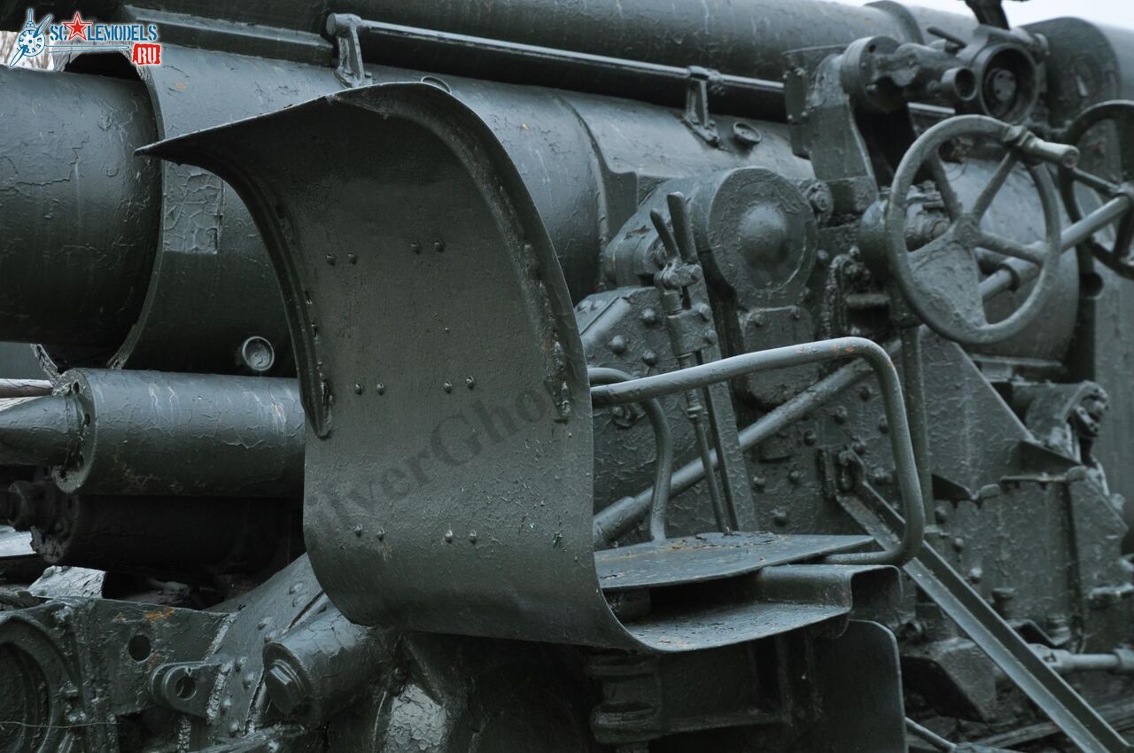 152-mm_gun_BR-1_36.jpg