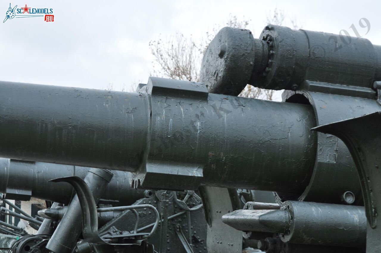 152-mm_gun_BR-1_47.jpg