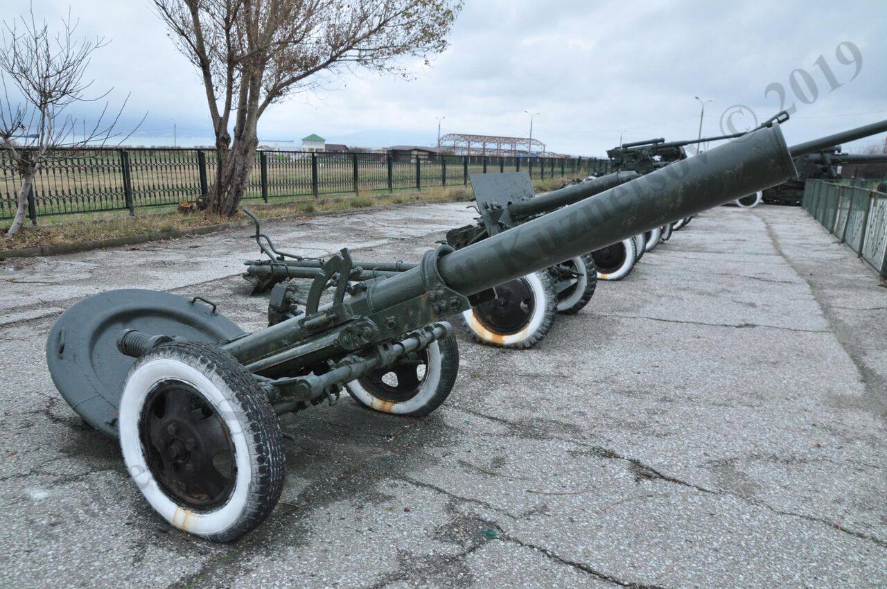 160-mm_M-160_40.jpg