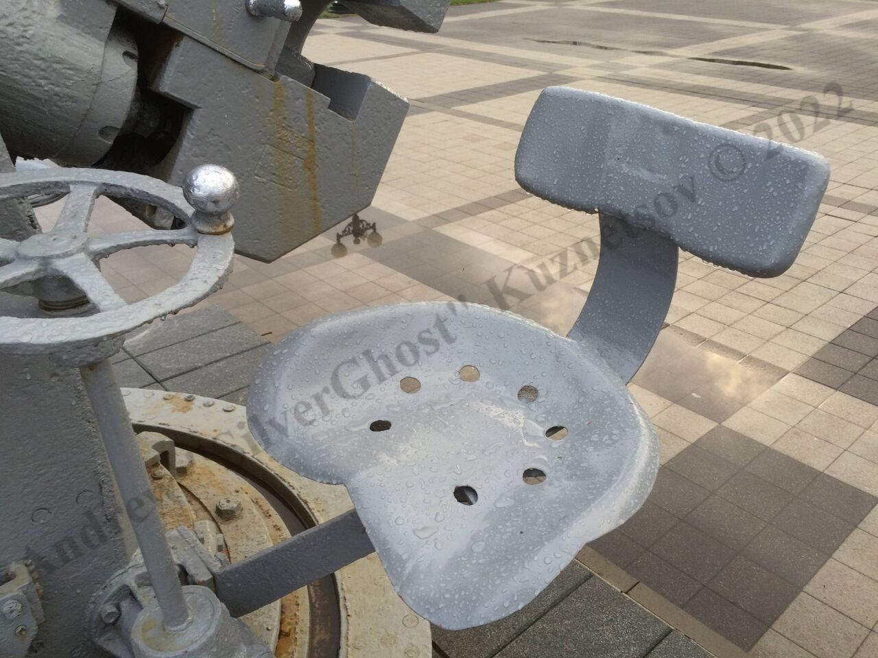 100mm_B-24_propellers_50.jpg