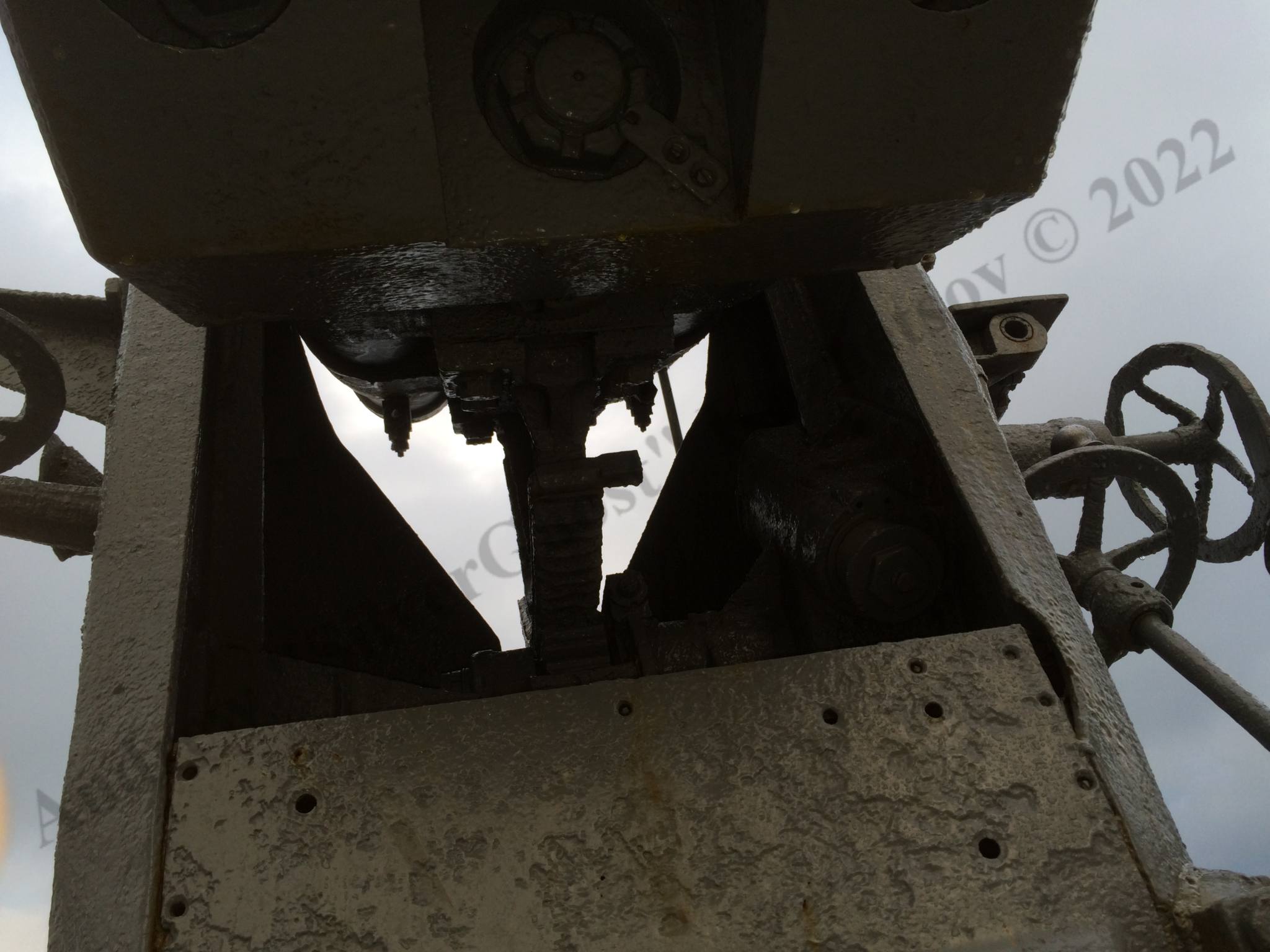 100mm_B-24_propellers_72.jpg