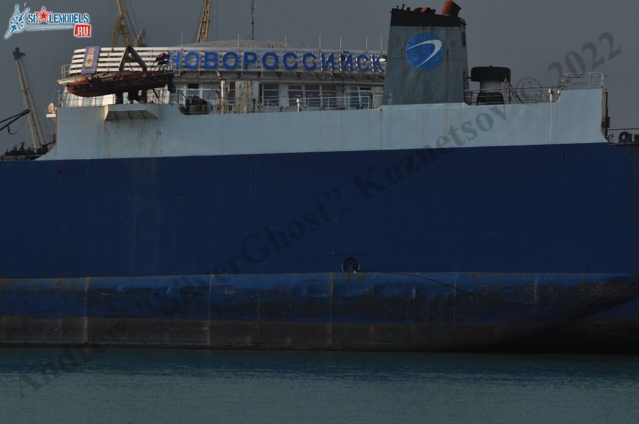 Sevastopol_ferry_26.jpg