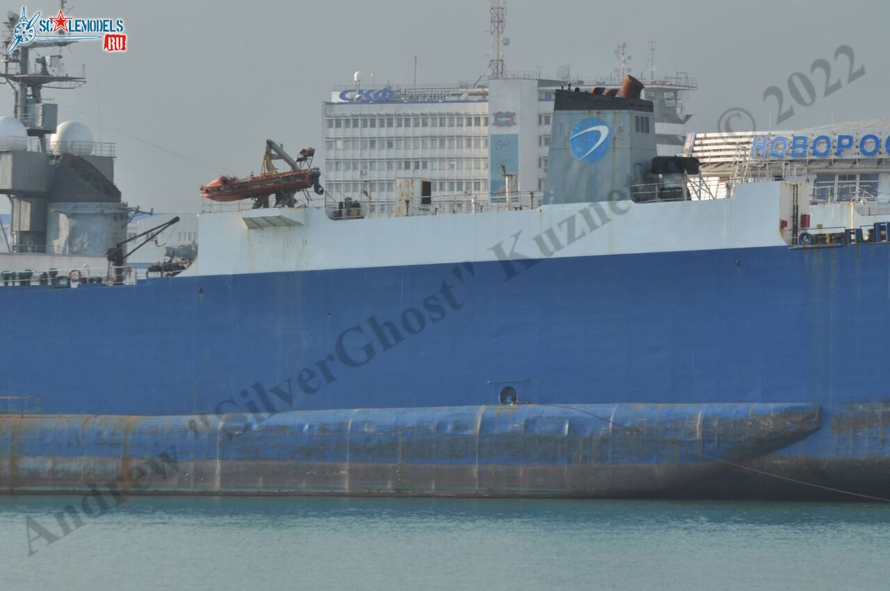 Sevastopol_ferry_76.jpg