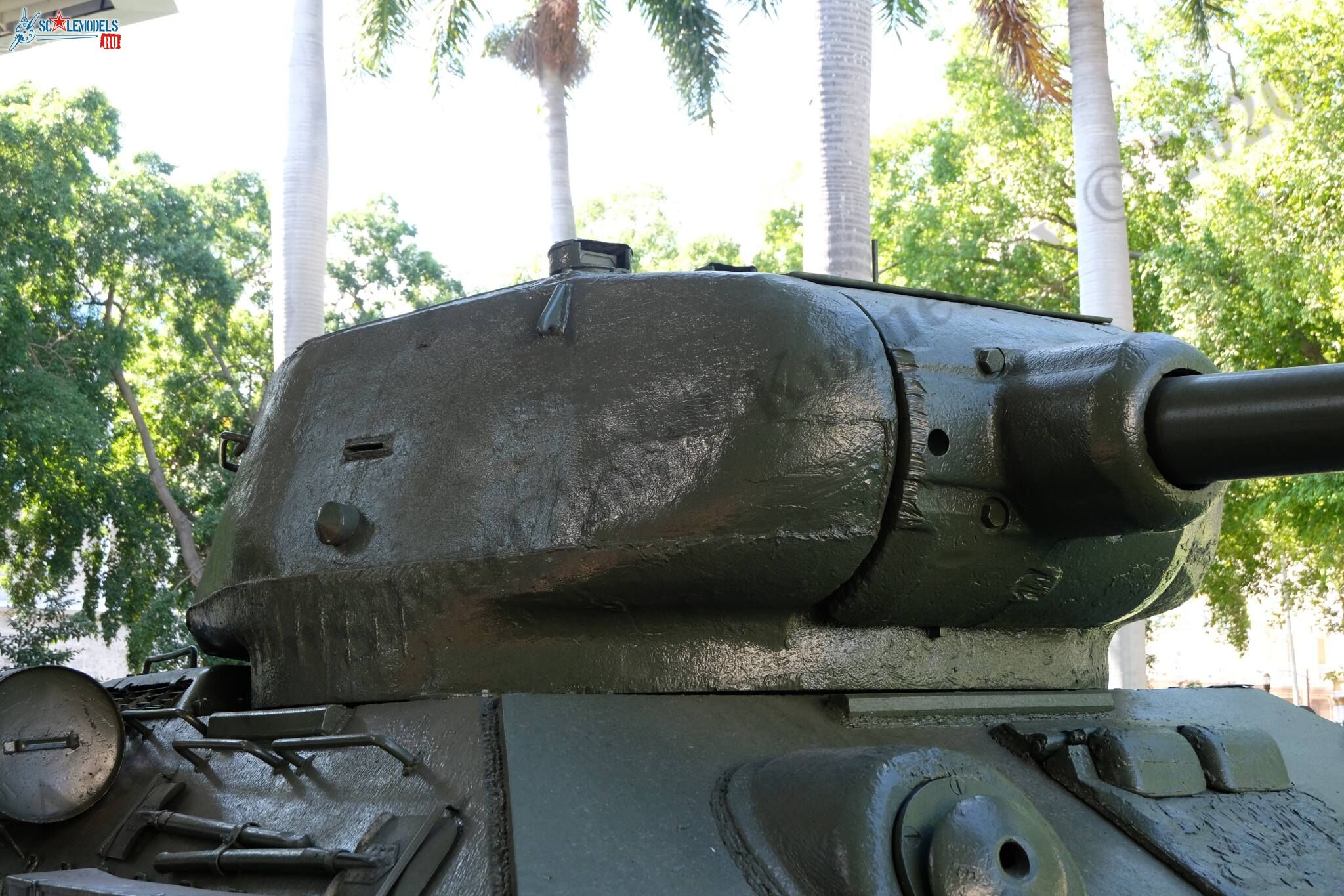 T-34-85_Cuba_64.jpg