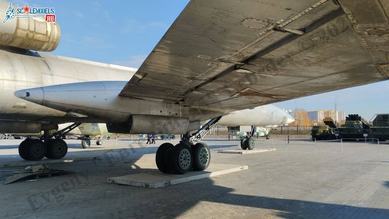 Tu-22A_121.jpg