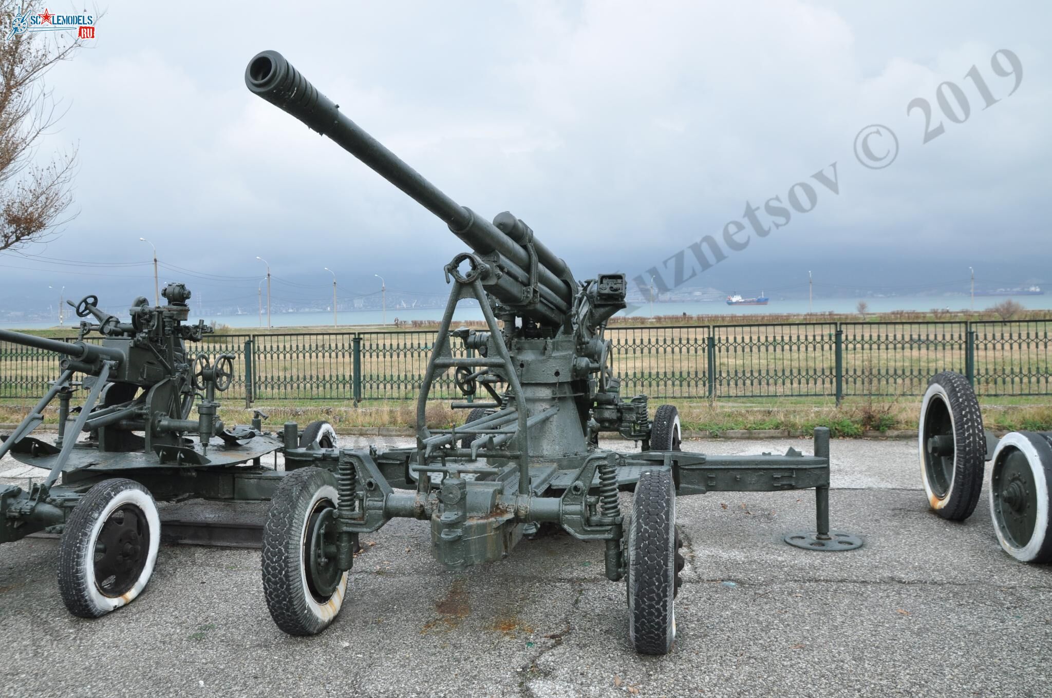 85-mm_AA-gun_52-K_137.jpg