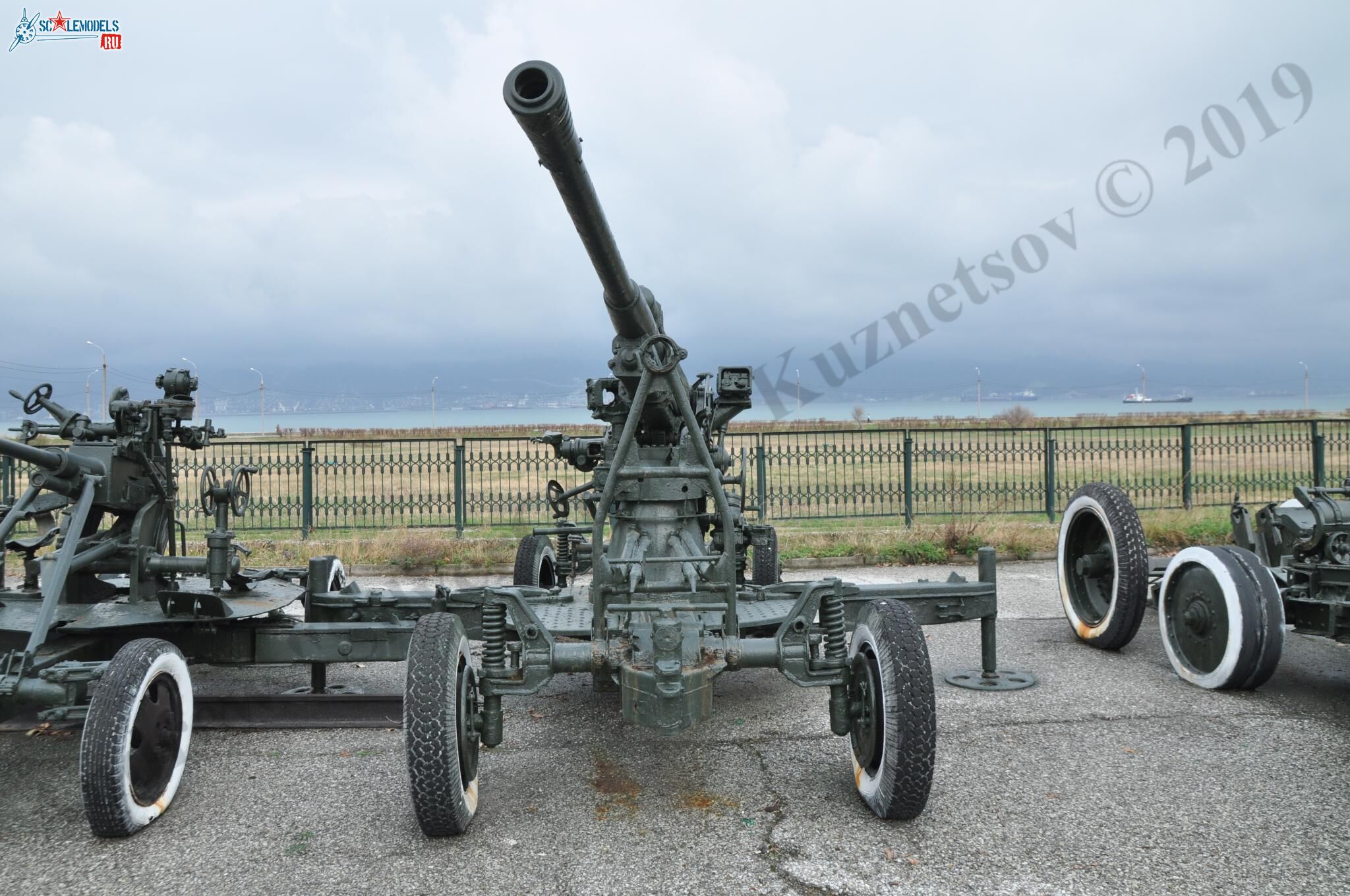 85-mm_AA-gun_52-K_146.jpg