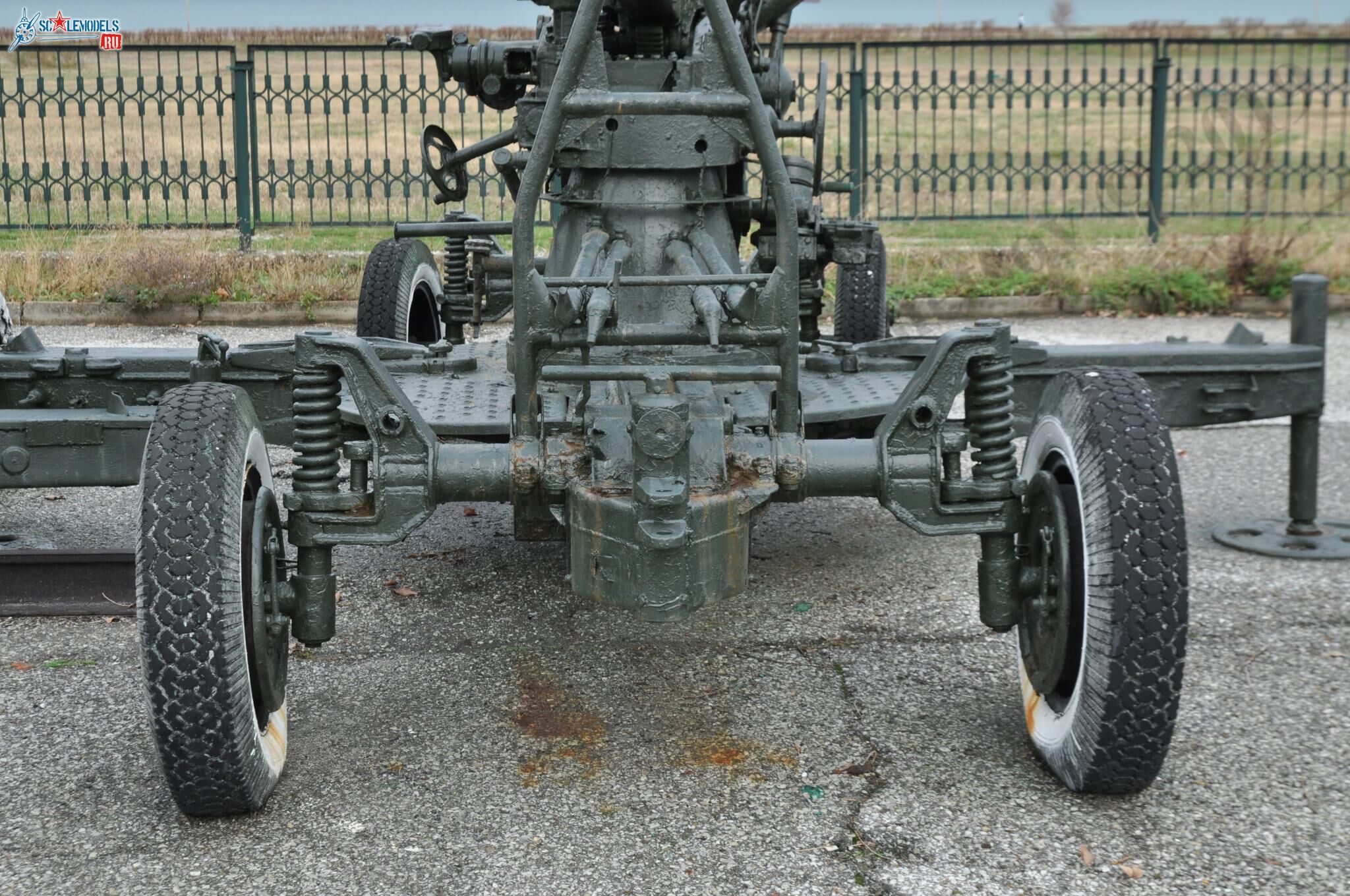 85-mm_AA-gun_52-K_149.jpg