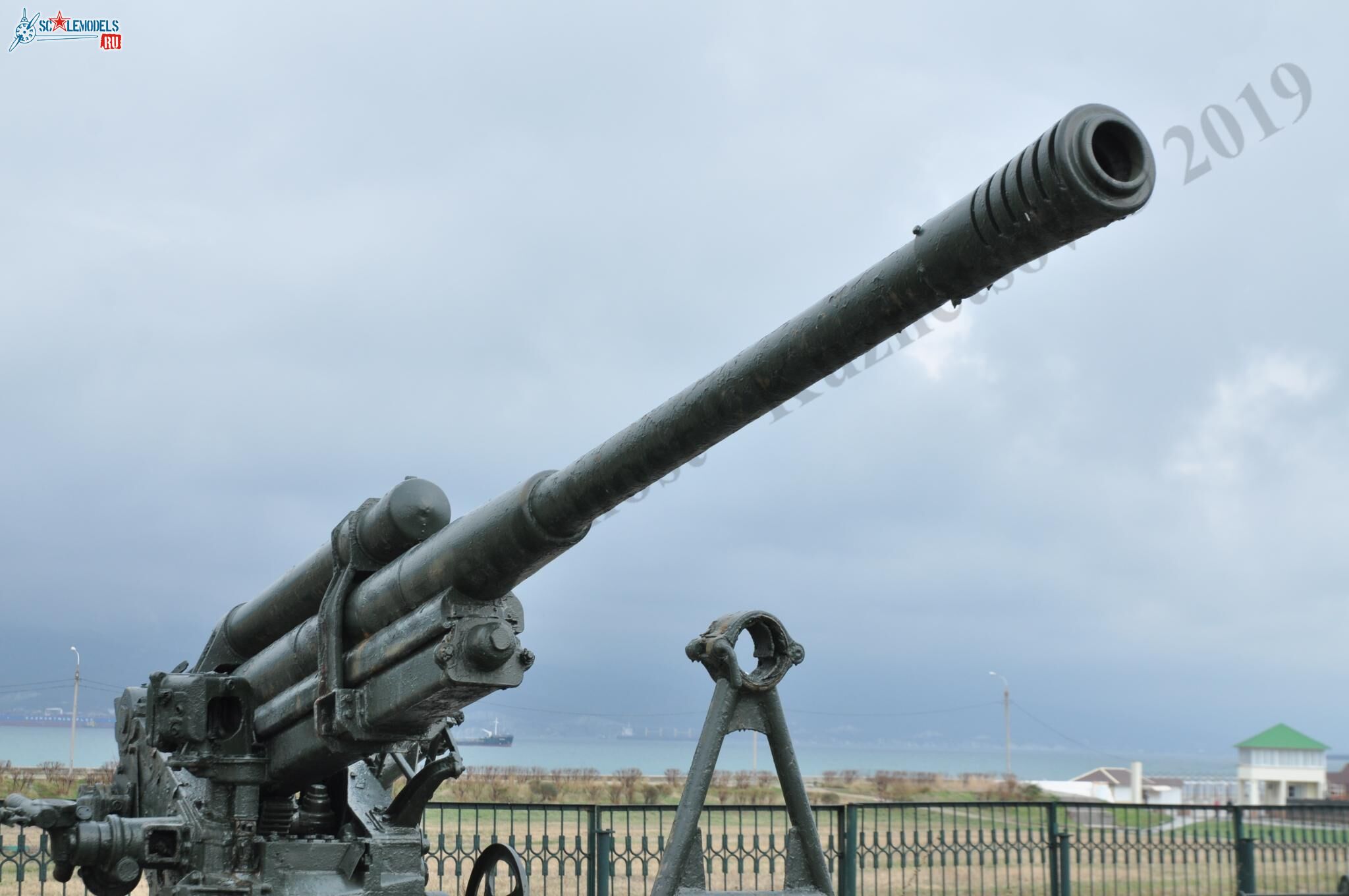 85-mm_AA-gun_52-K_151.jpg