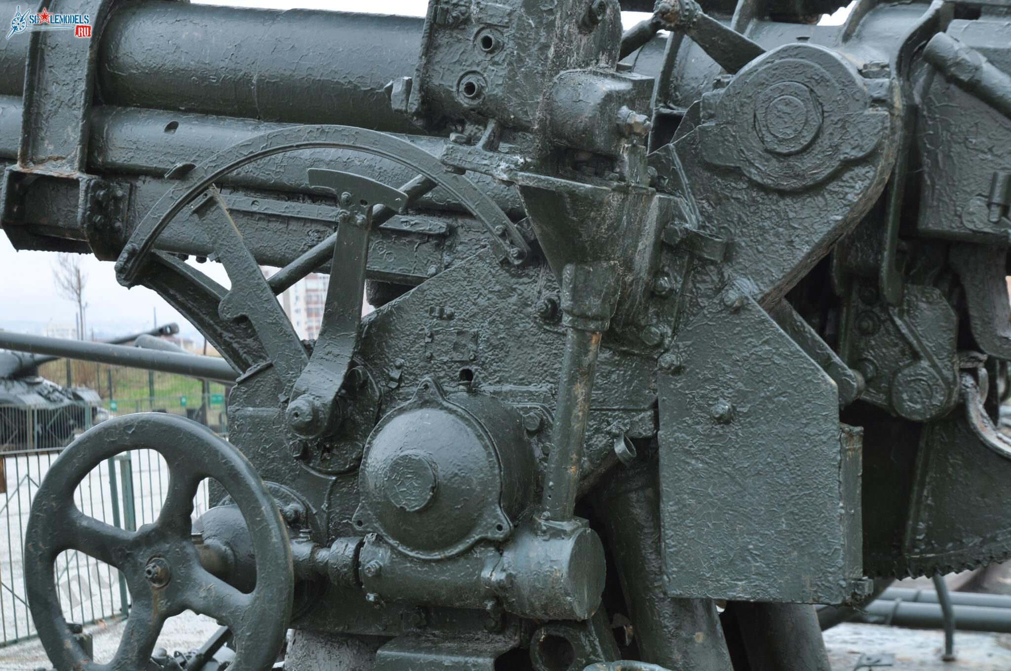 85-mm_AA-gun_52-K_19.jpg