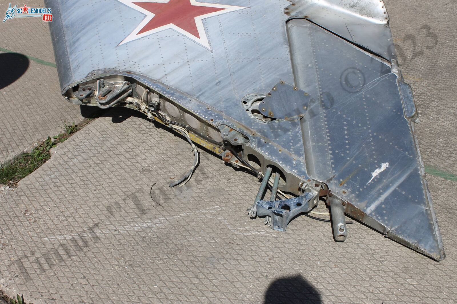 MiG-17_Patriot_96.jpg