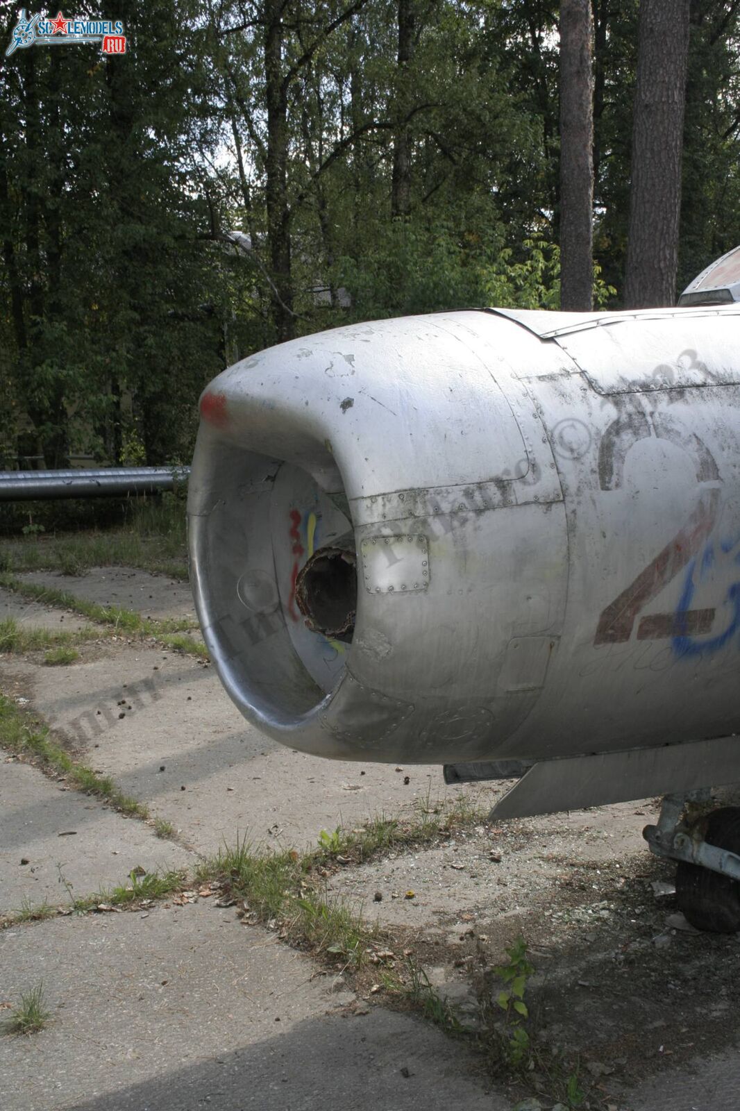 MiG-19P_Kubinca_45.jpg