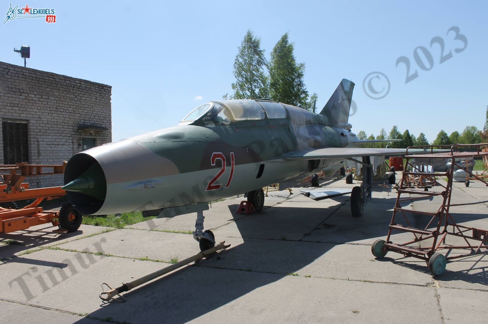 MiG-21UM_Patriot_0.jpg