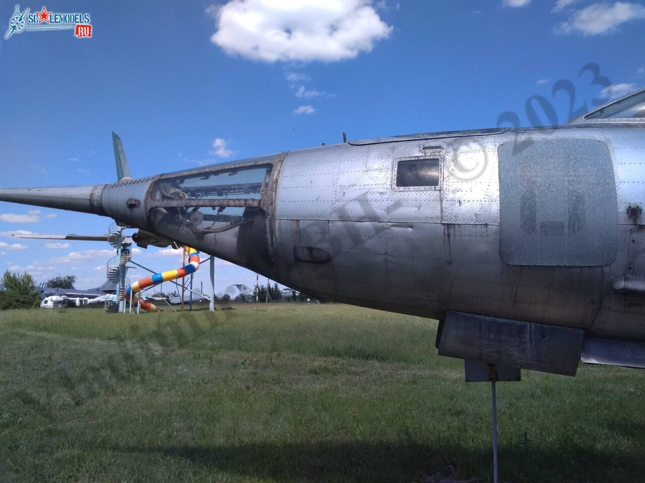 Yak-28I_Lugansk_16.jpg