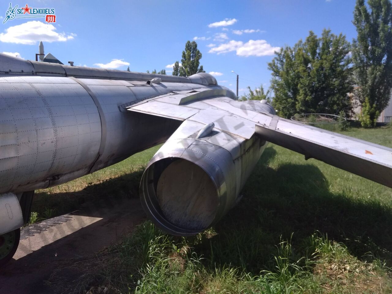 Yak-28I_Lugansk_68.jpg