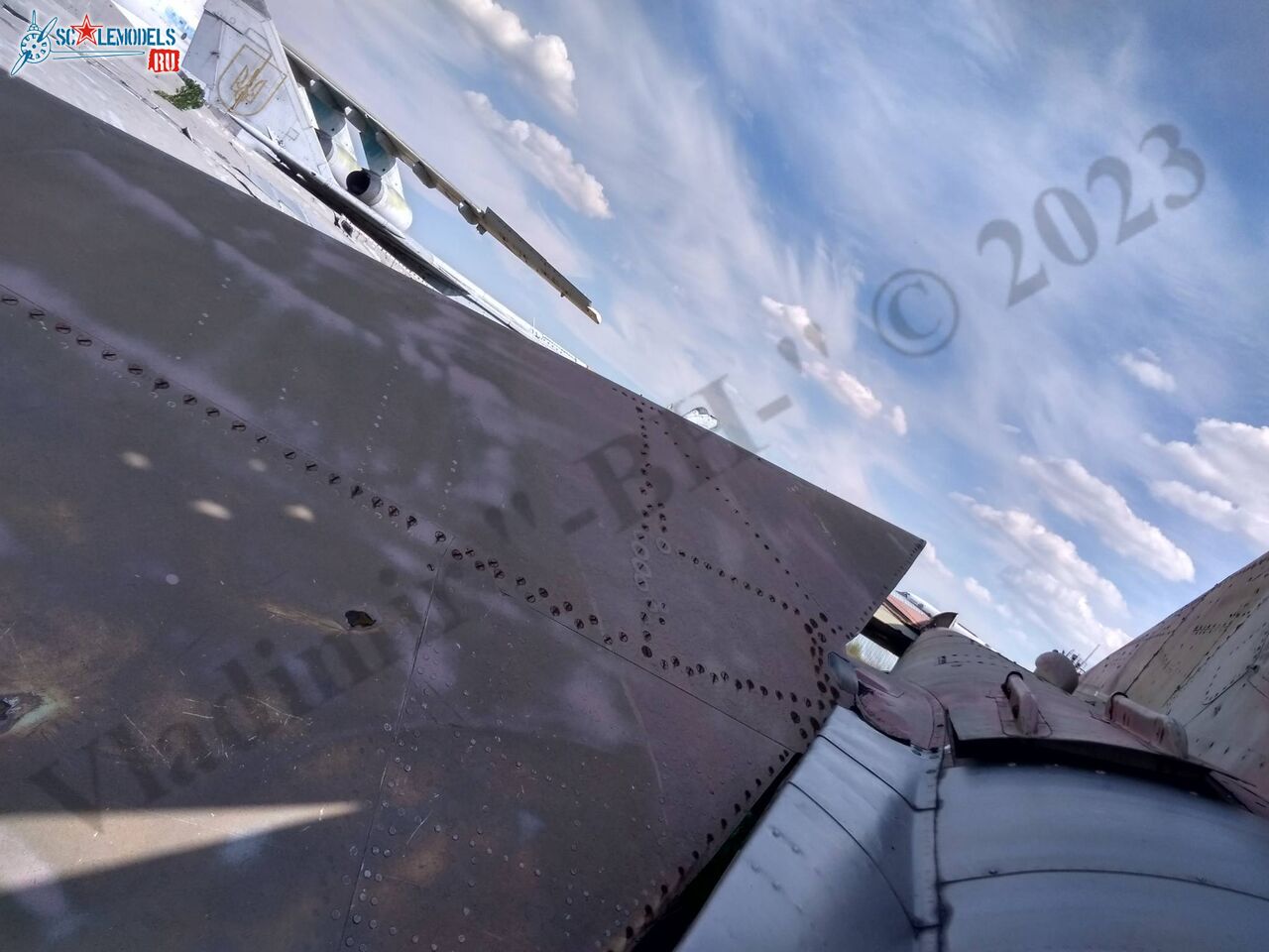 MiG-27D_Lugansk_10.jpg