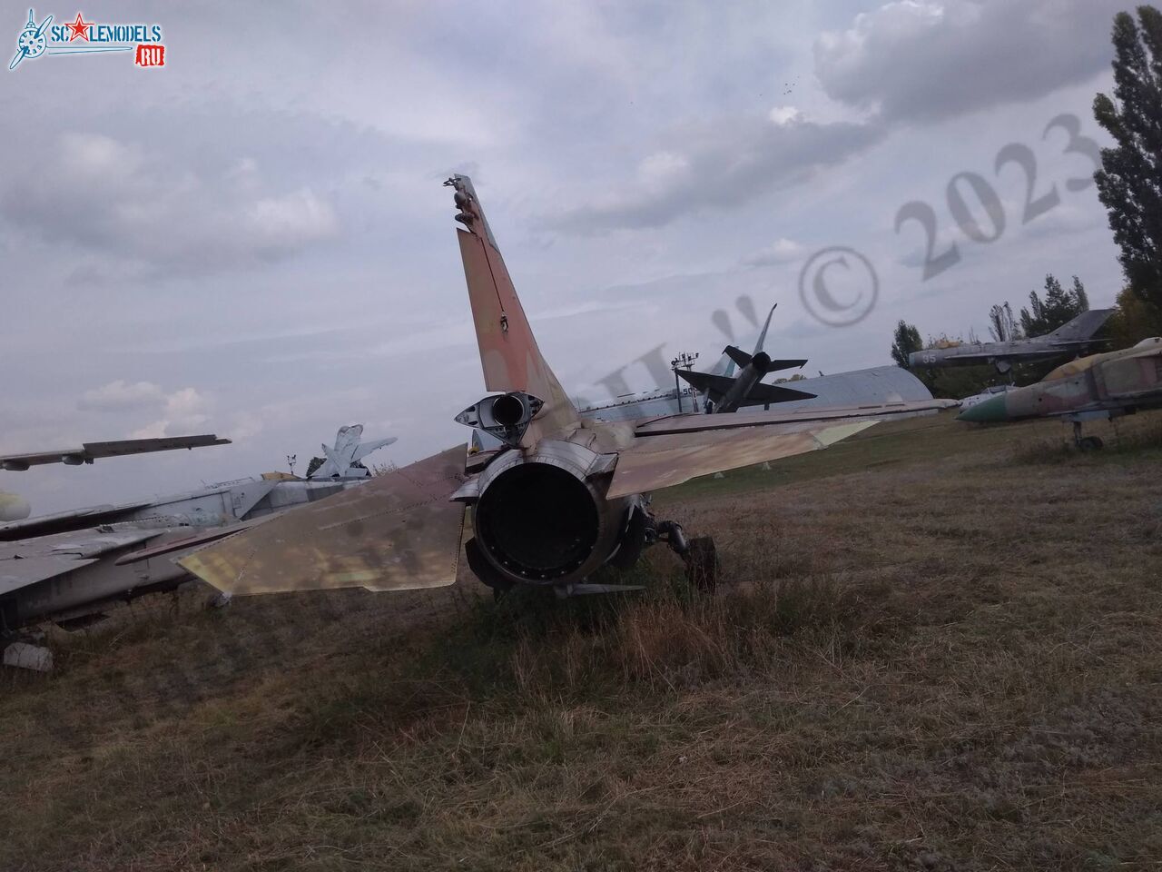 MiG-27D_Lugansk_34.jpg