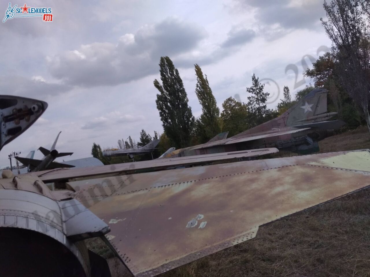 MiG-27D_Lugansk_36.jpg