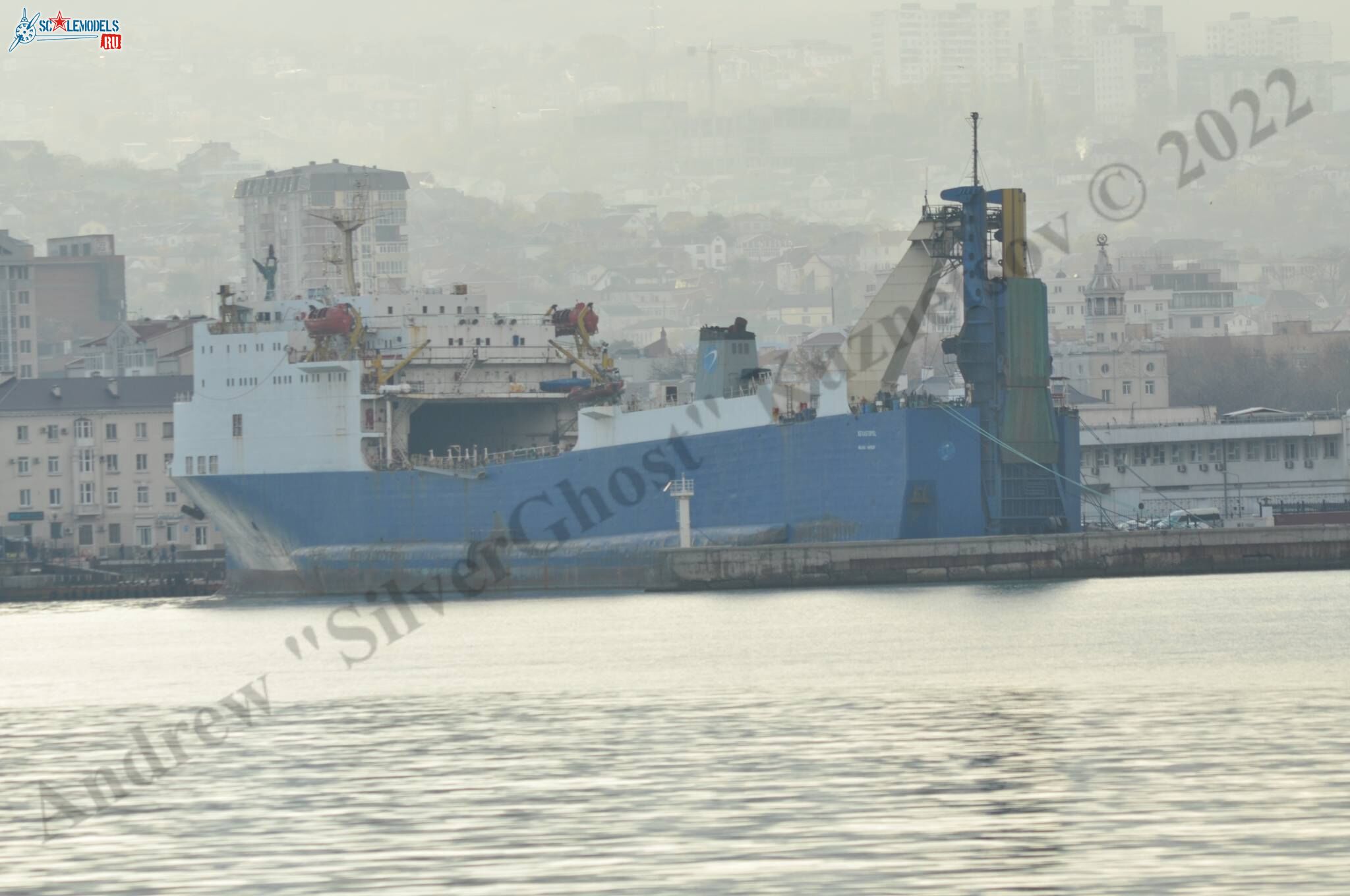 Sevastopol_ferry_104.jpg