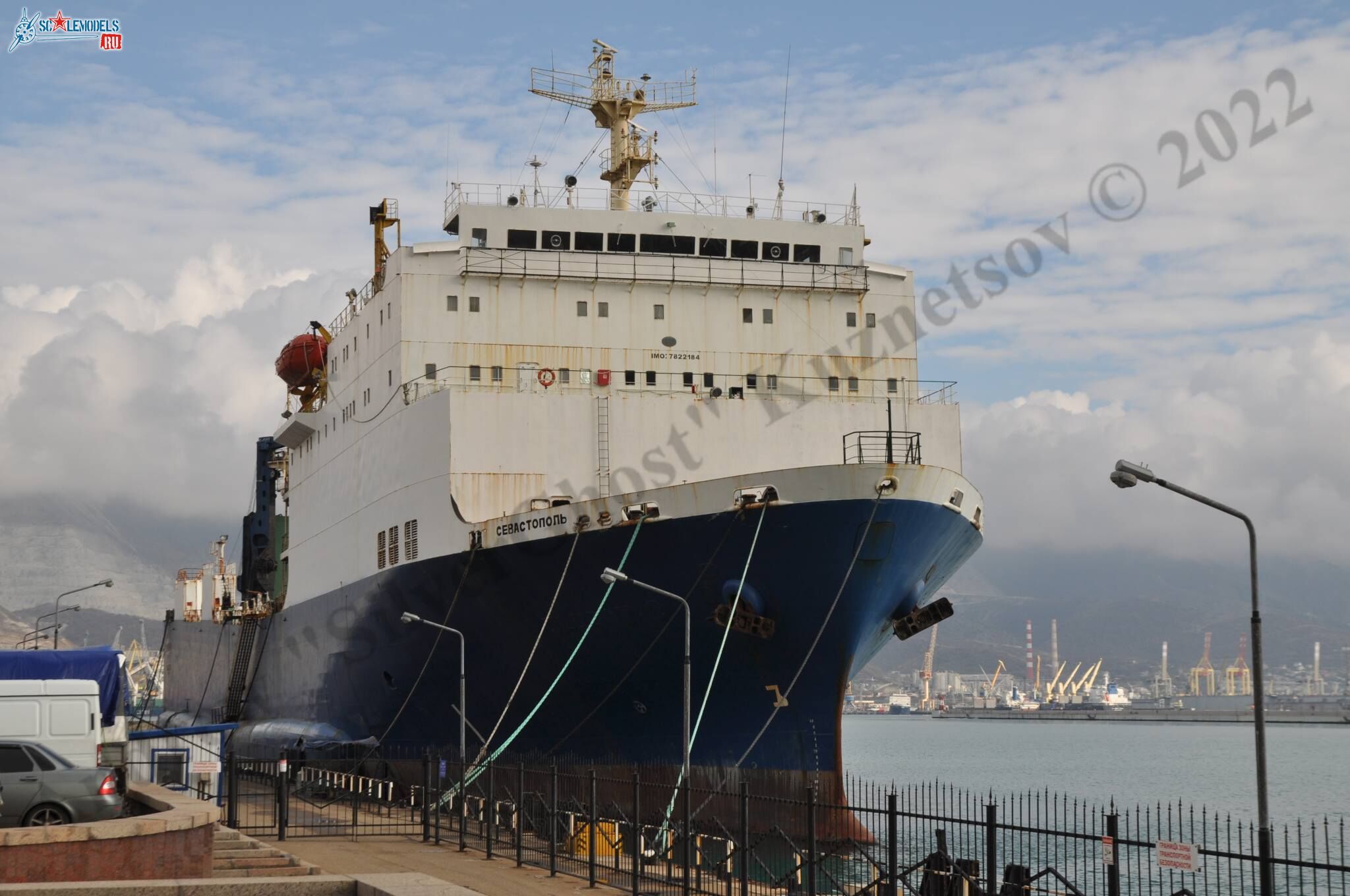 Sevastopol_ferry_110.jpg