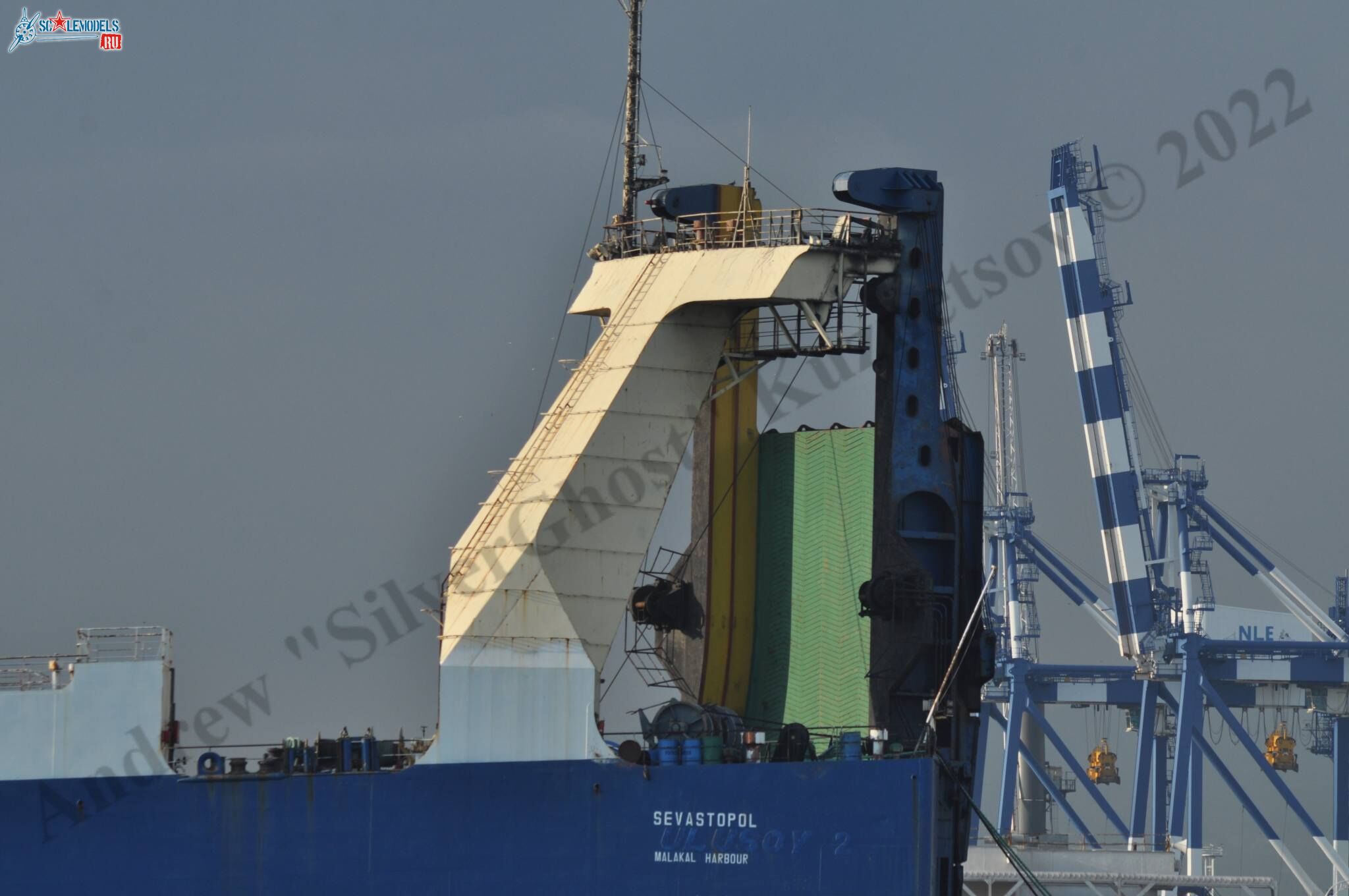 Sevastopol_ferry_38.jpg