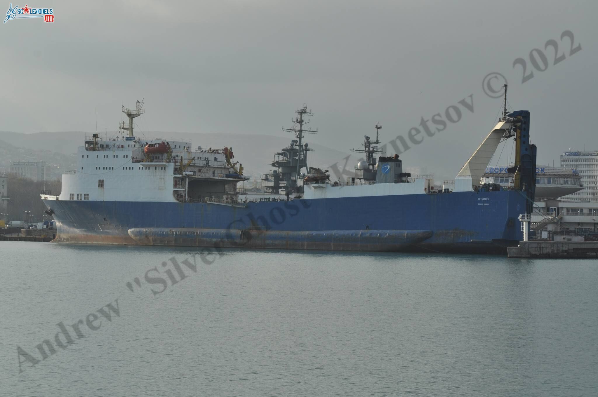 Sevastopol_ferry_88.jpg