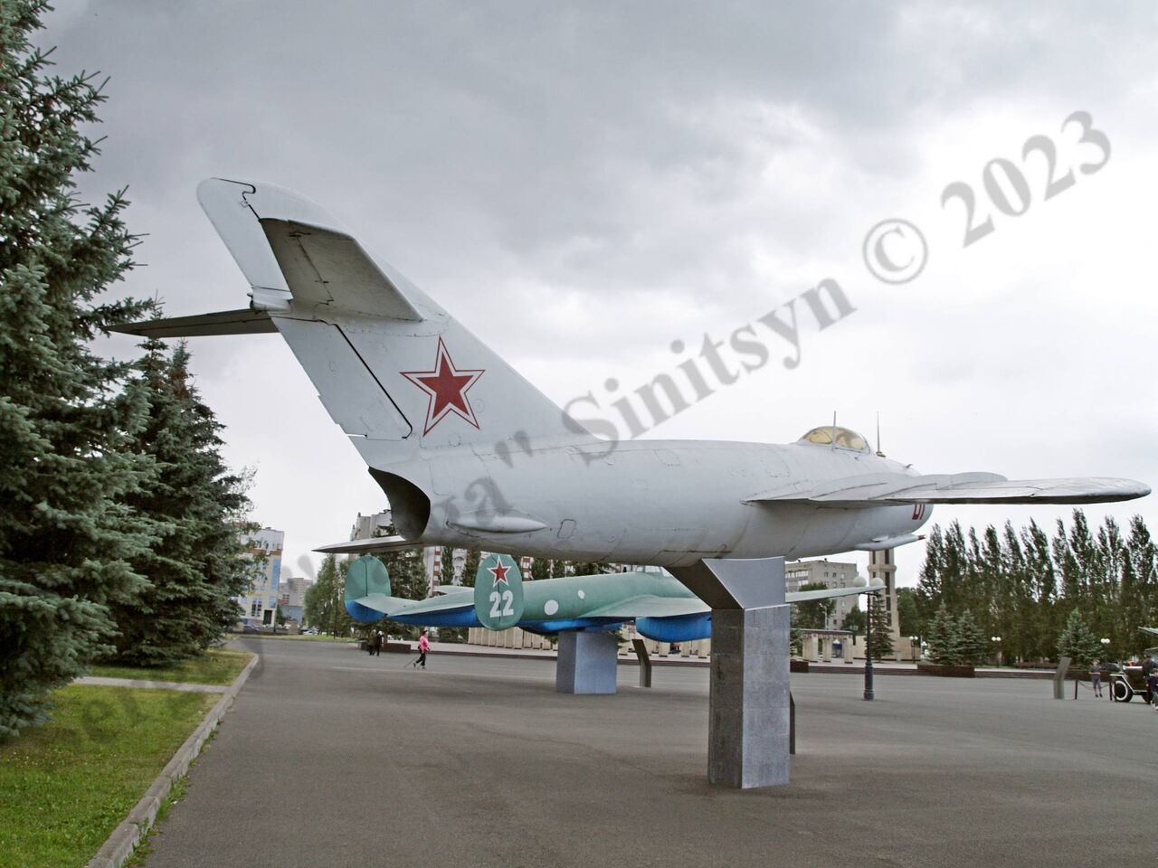 MiG-17_14.jpg