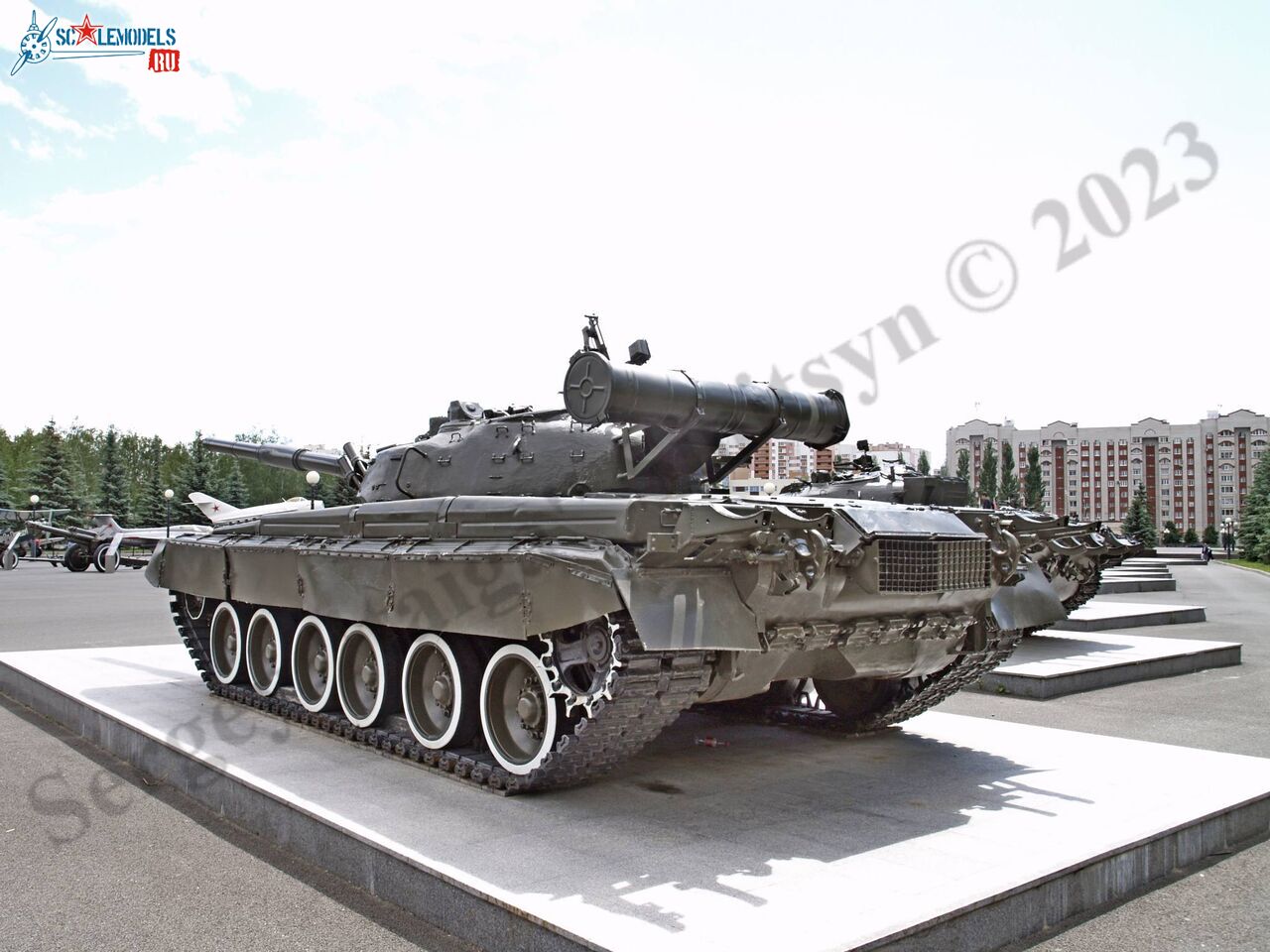 T-80_15.jpg