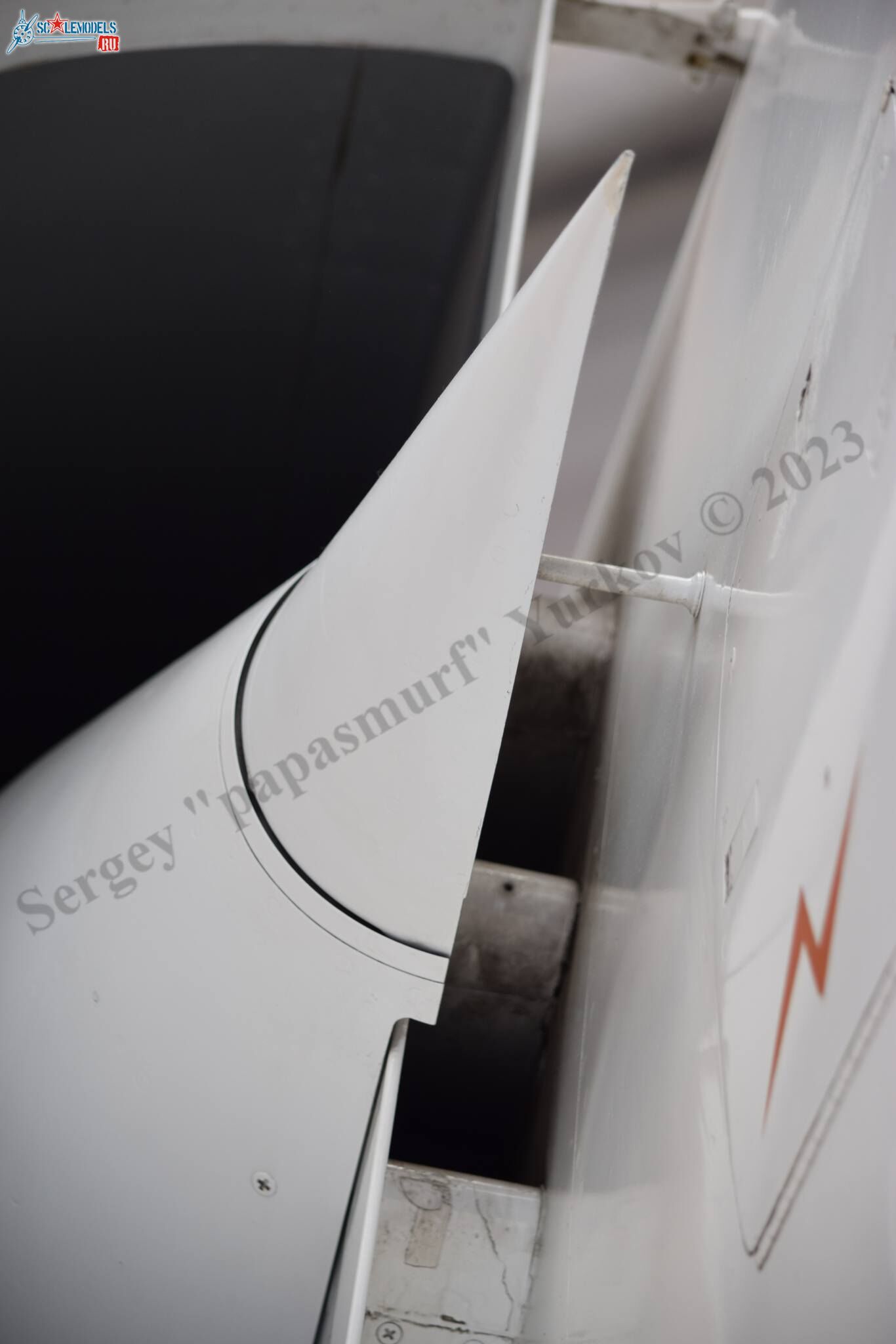 Mirage_2000A_76.jpg