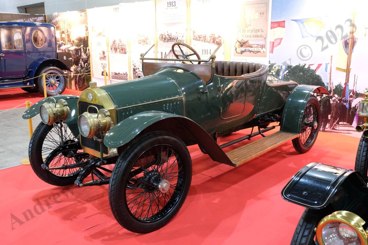 Benz_8_20hp_sports_wagen_10.jpg