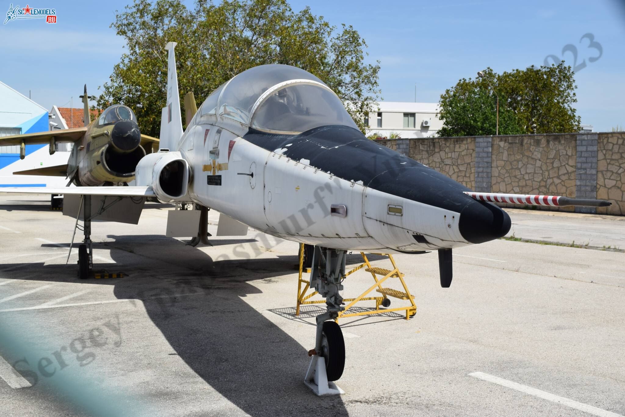 T-38_Talon_10.jpg