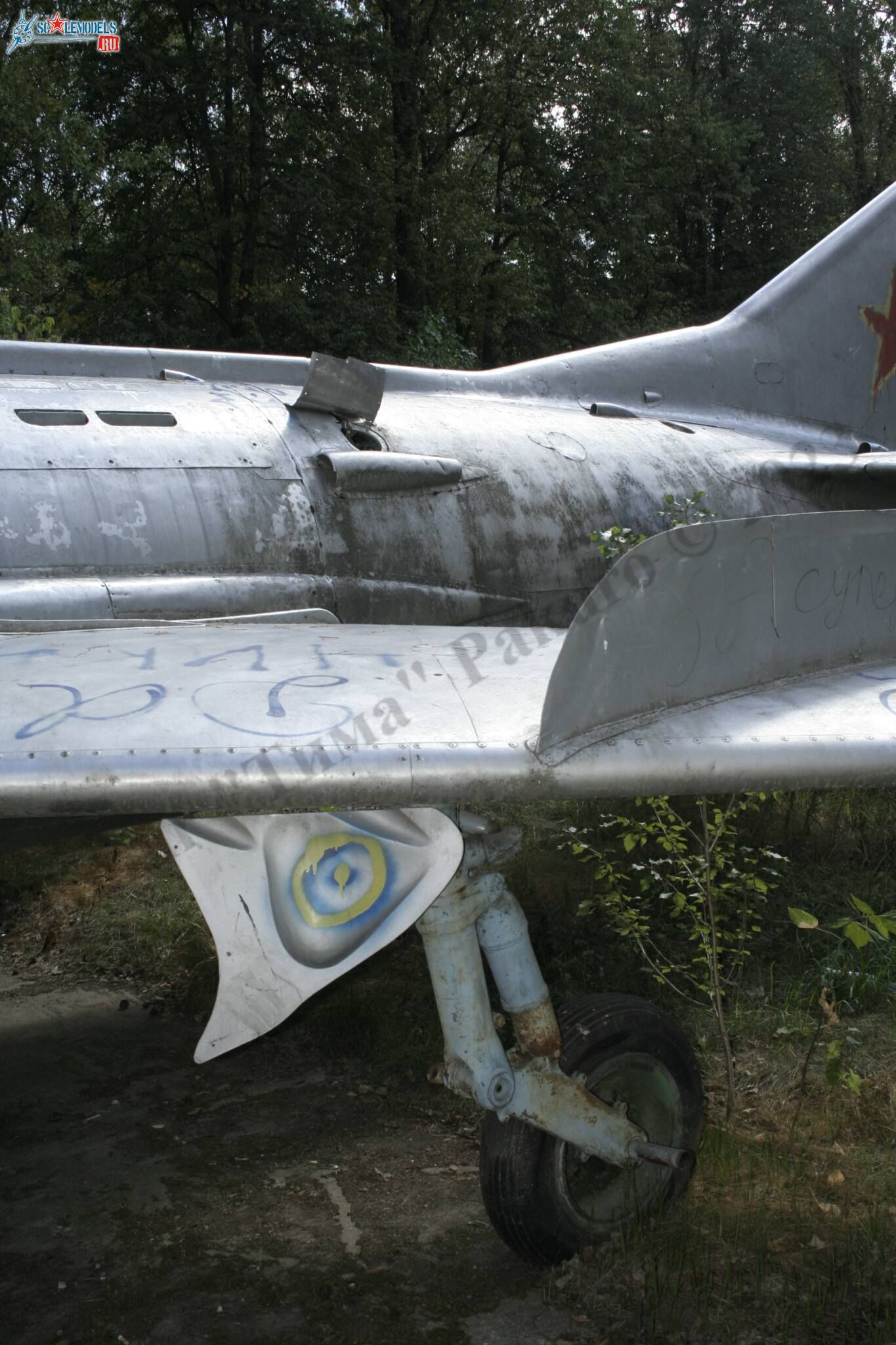 MiG-19P_Kubinca_50.jpg