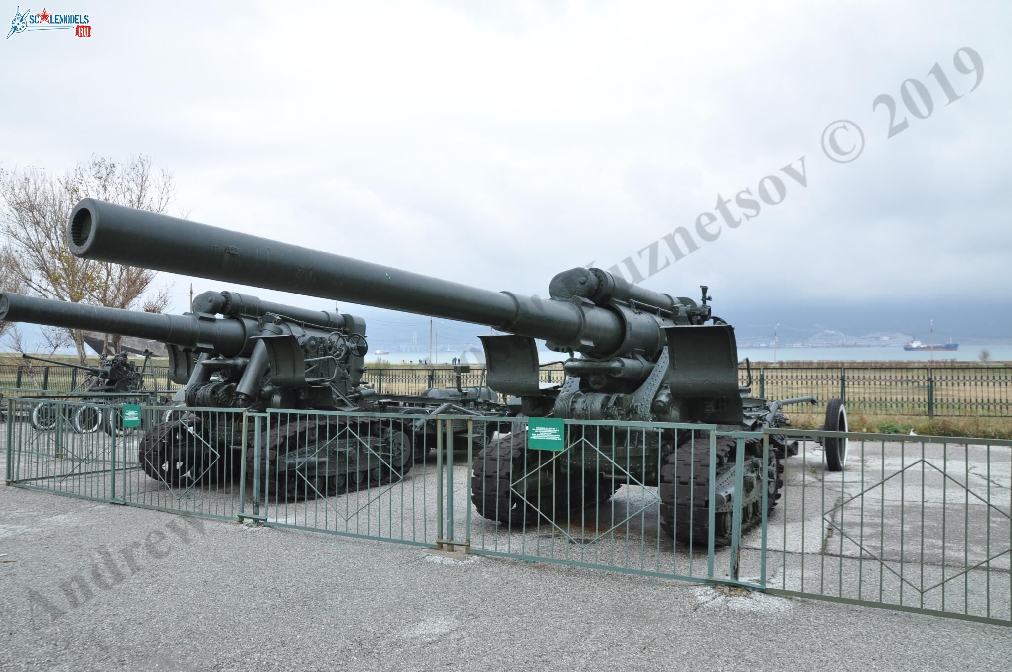 152-mm_gun_BR-1_0.jpg