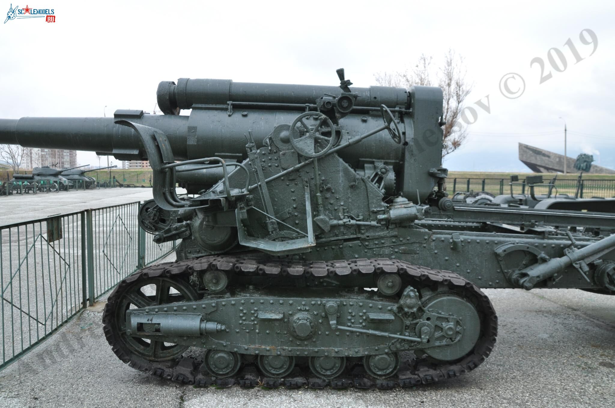 152-mm_gun_BR-1_17.jpg