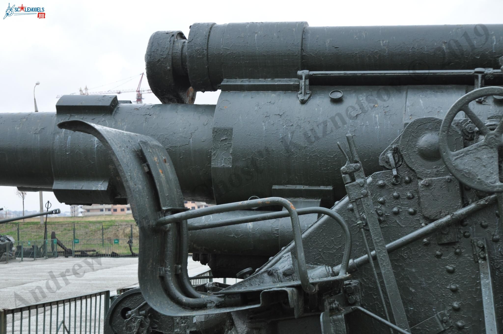 152-mm_gun_BR-1_21.jpg