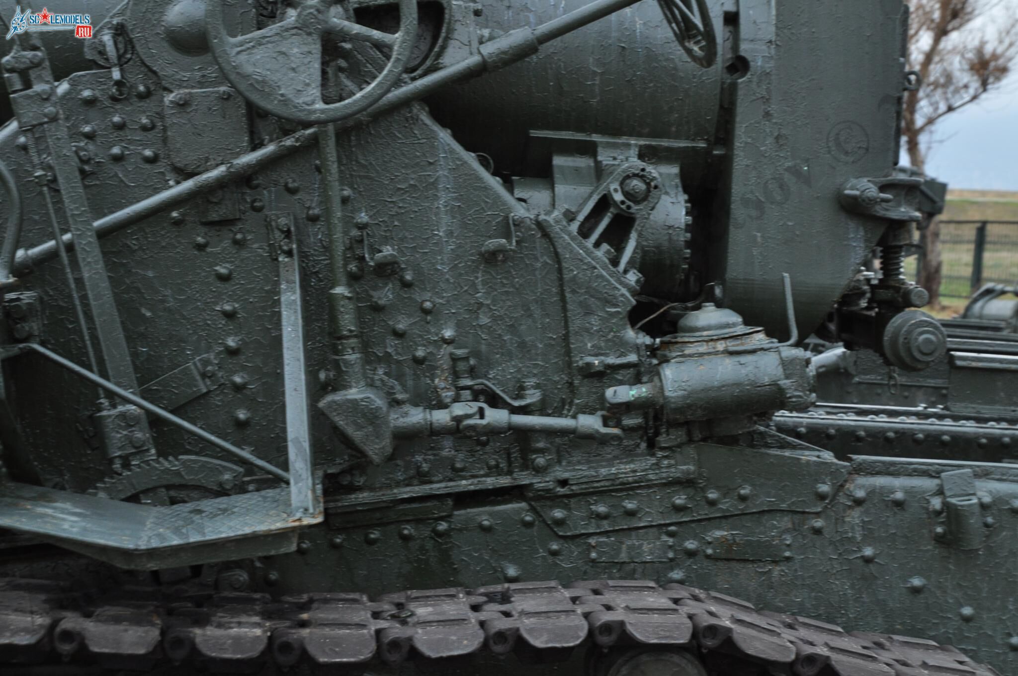 152-mm_gun_BR-1_25.jpg